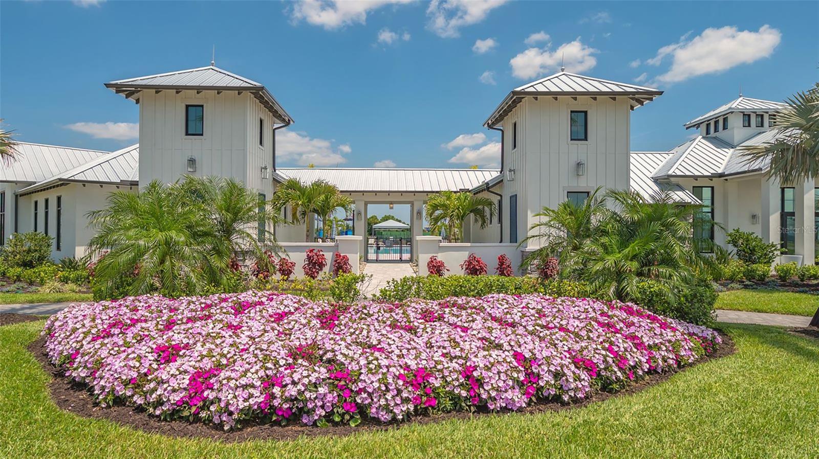 16905 SWEETWATER VILLAGE DR, BRADENTON, FL, 34211