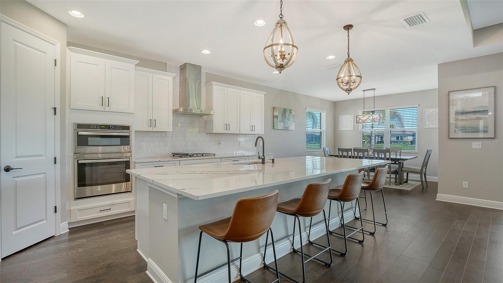 16905 SWEETWATER VILLAGE DR, BRADENTON, FL, 34211