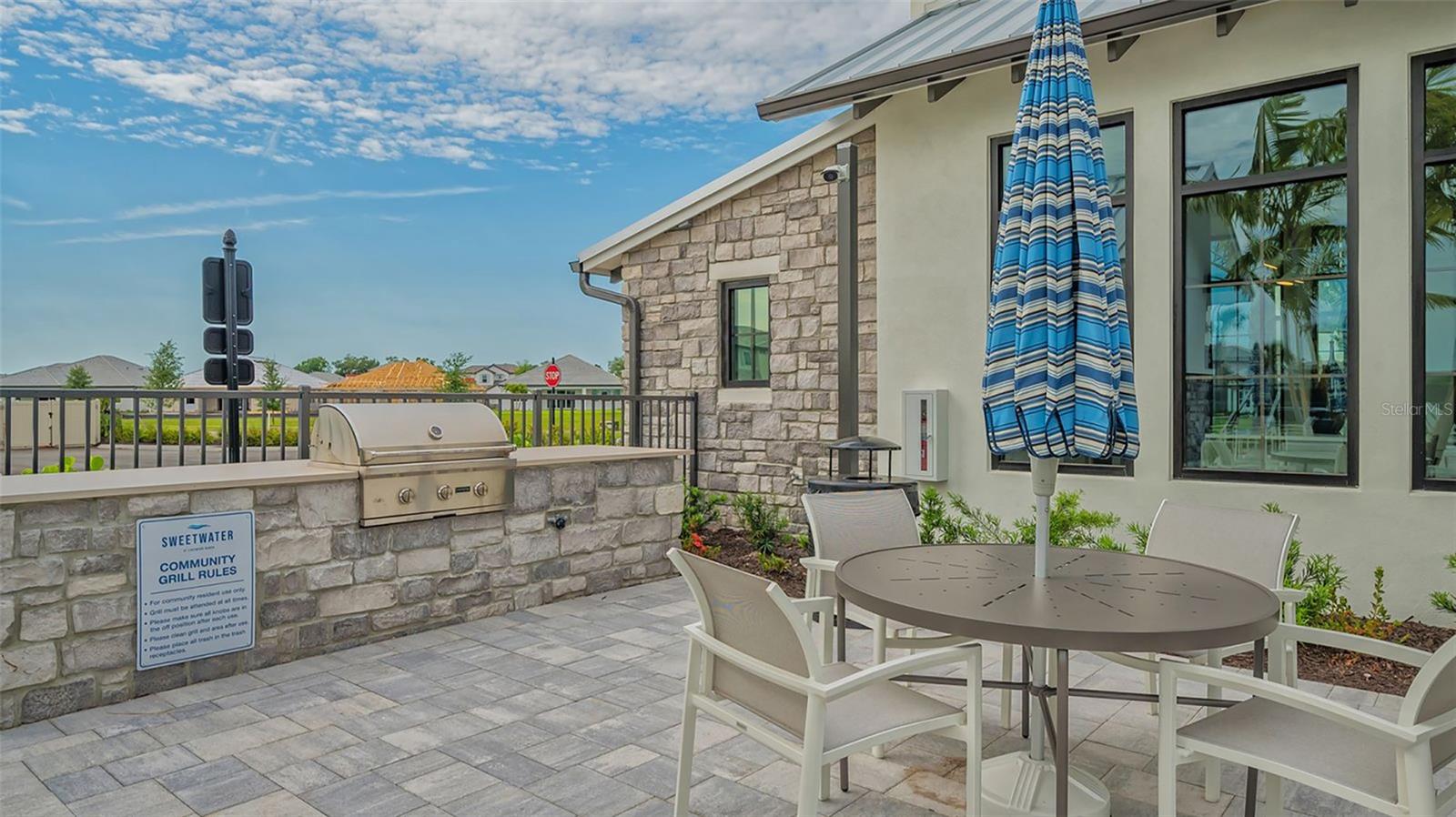 16905 SWEETWATER VILLAGE DR, BRADENTON, FL, 34211