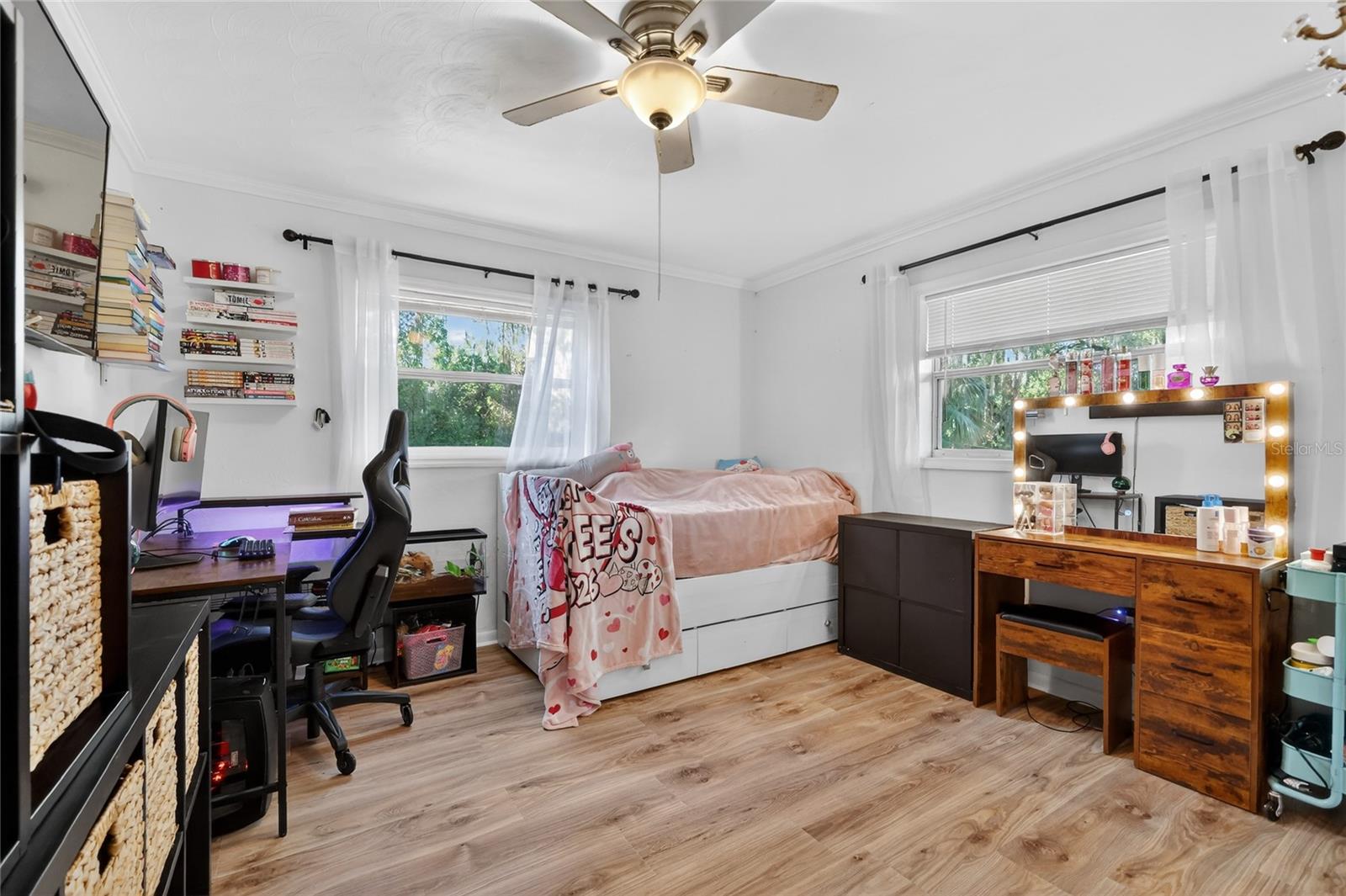 29239 S CORLEY ISLAND RD, LEESBURG, FL, 34748