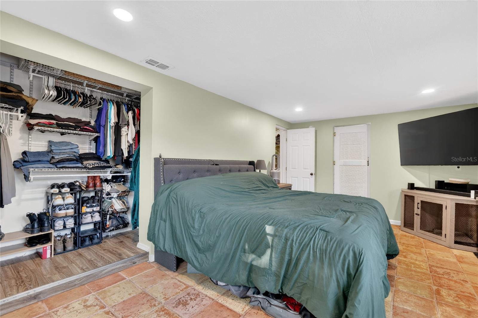 29239 S CORLEY ISLAND RD, LEESBURG, FL, 34748