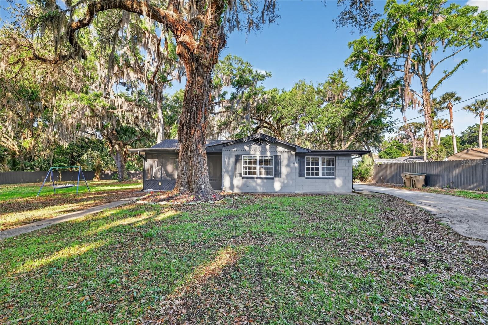 29239 S CORLEY ISLAND RD, LEESBURG, FL, 34748