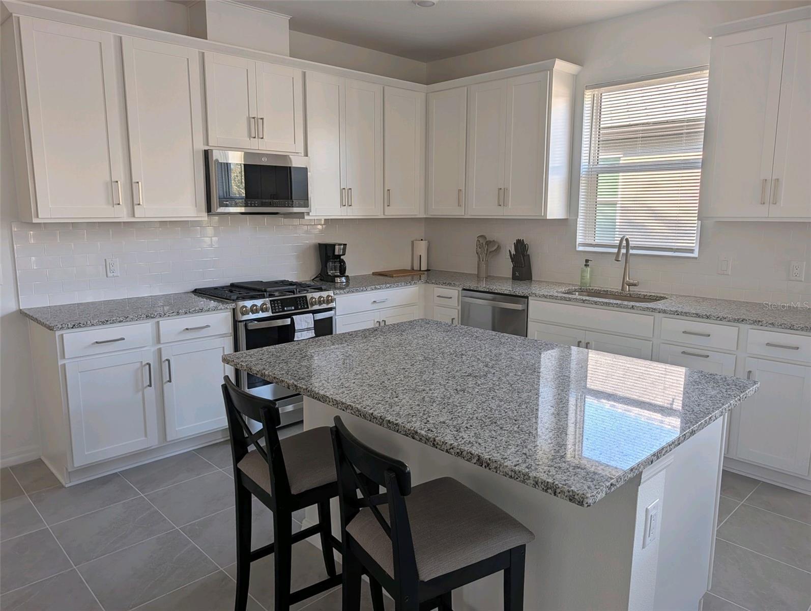 18084 CHERISHED LOOP, LAKEWOOD RANCH, FL, 34211