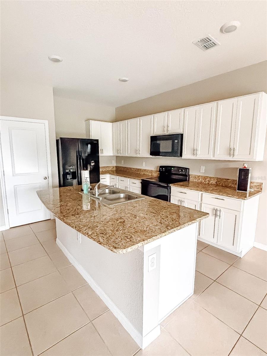 5339 LOBLOLLY LN, WILDWOOD, FL, 34785