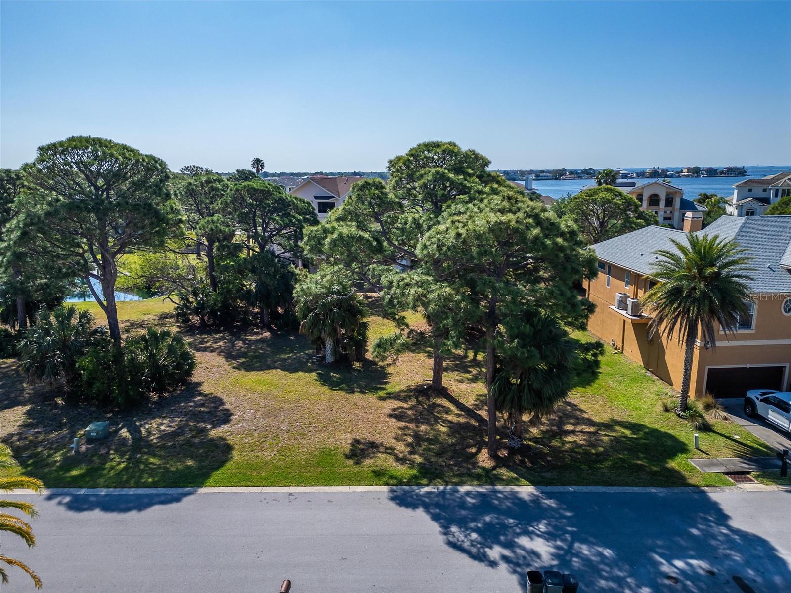 HARBOUR WATCH CIR, TARPON SPRINGS, FL, 34689