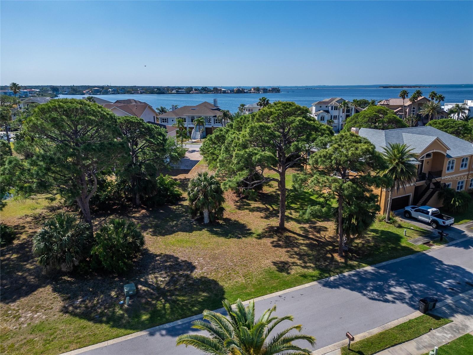 HARBOUR WATCH CIR, TARPON SPRINGS, FL, 34689