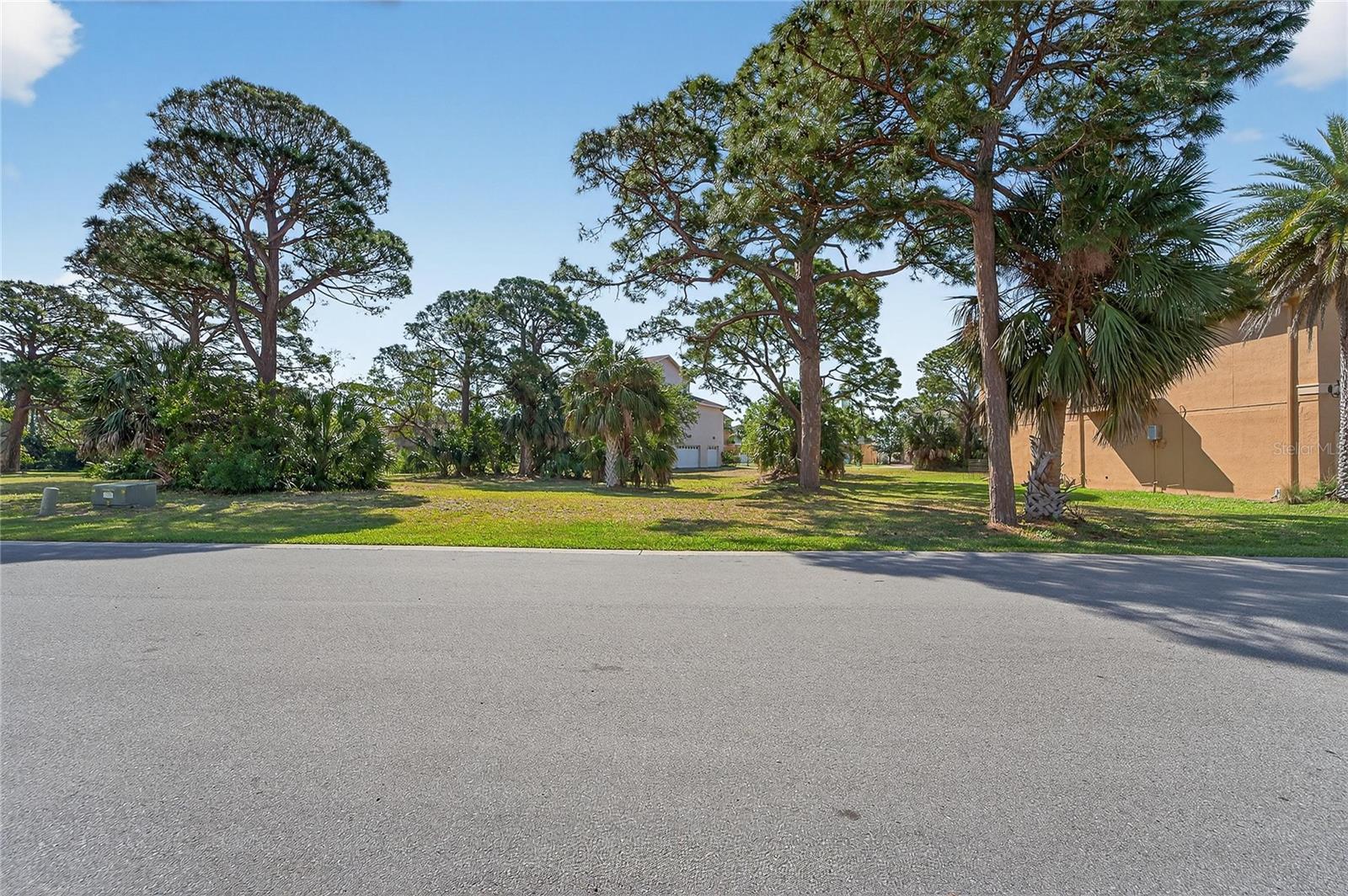 HARBOUR WATCH CIR, TARPON SPRINGS, FL, 34689