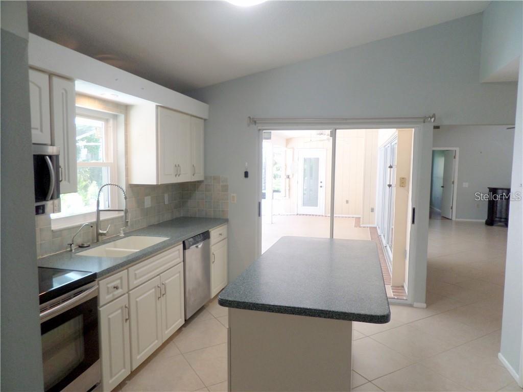 3601 GARDEN LAKES CLENET, BRADENTON, FL, 34203