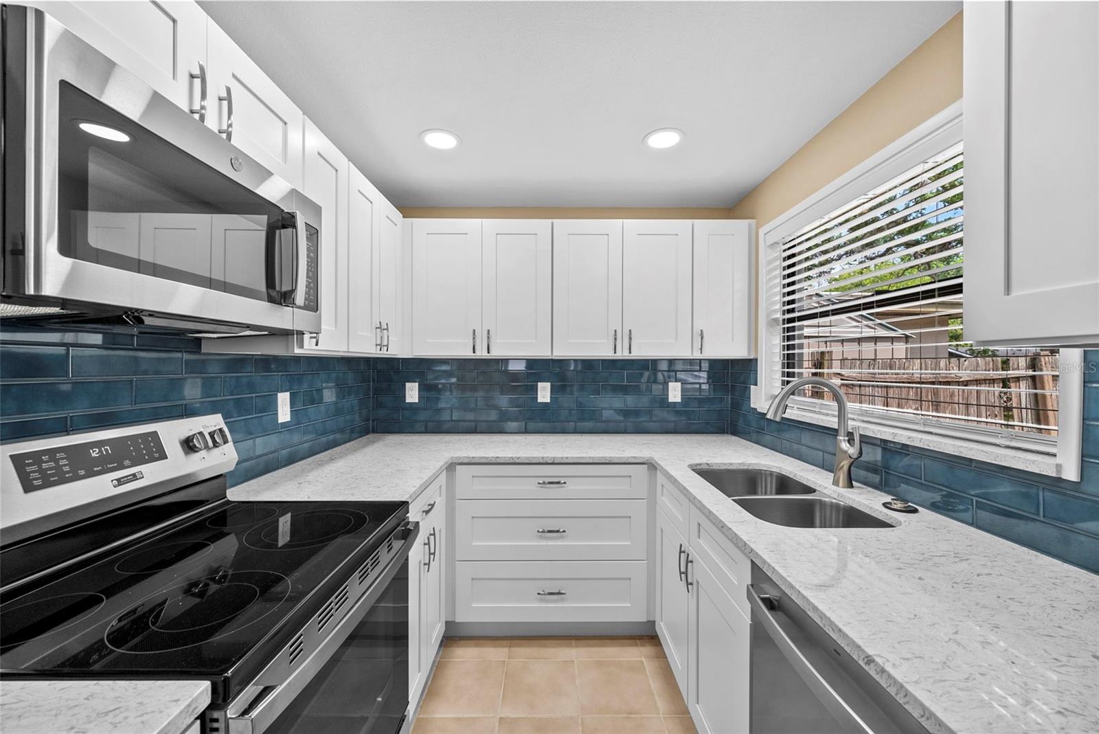 1193 BASS BLVD, DUNEDIN, FL, 34698