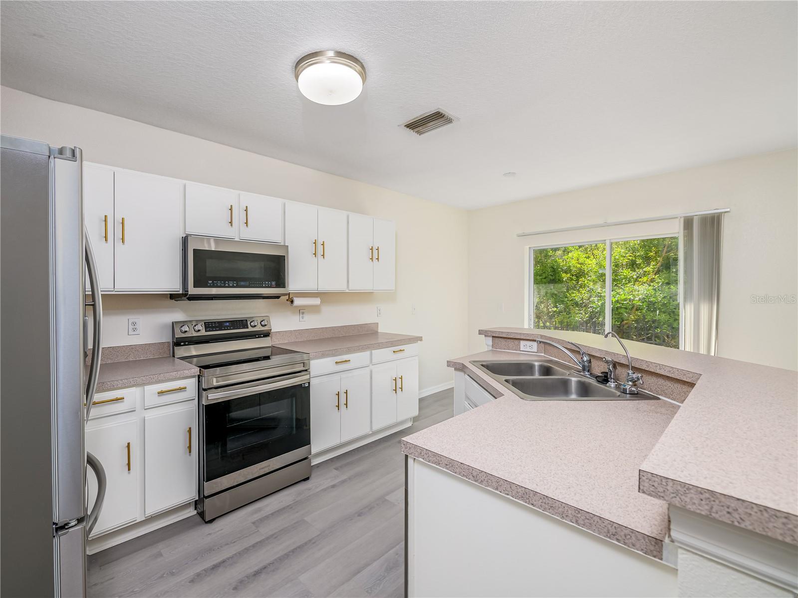 9619 CARLSDALE DR, RIVERVIEW, FL, 33578