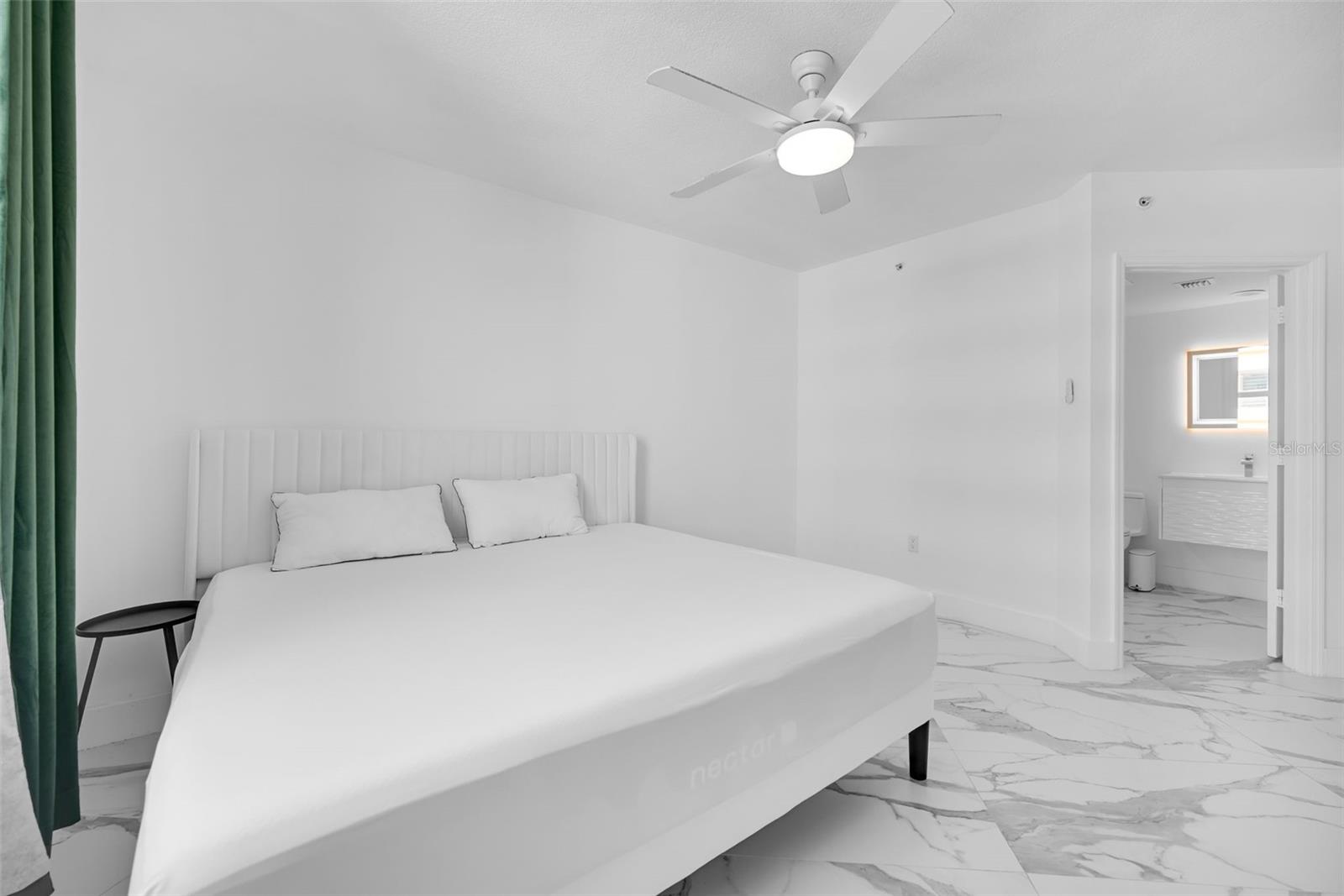 9201 COLLINS AVE #821, SURFSIDE, FL, 33154