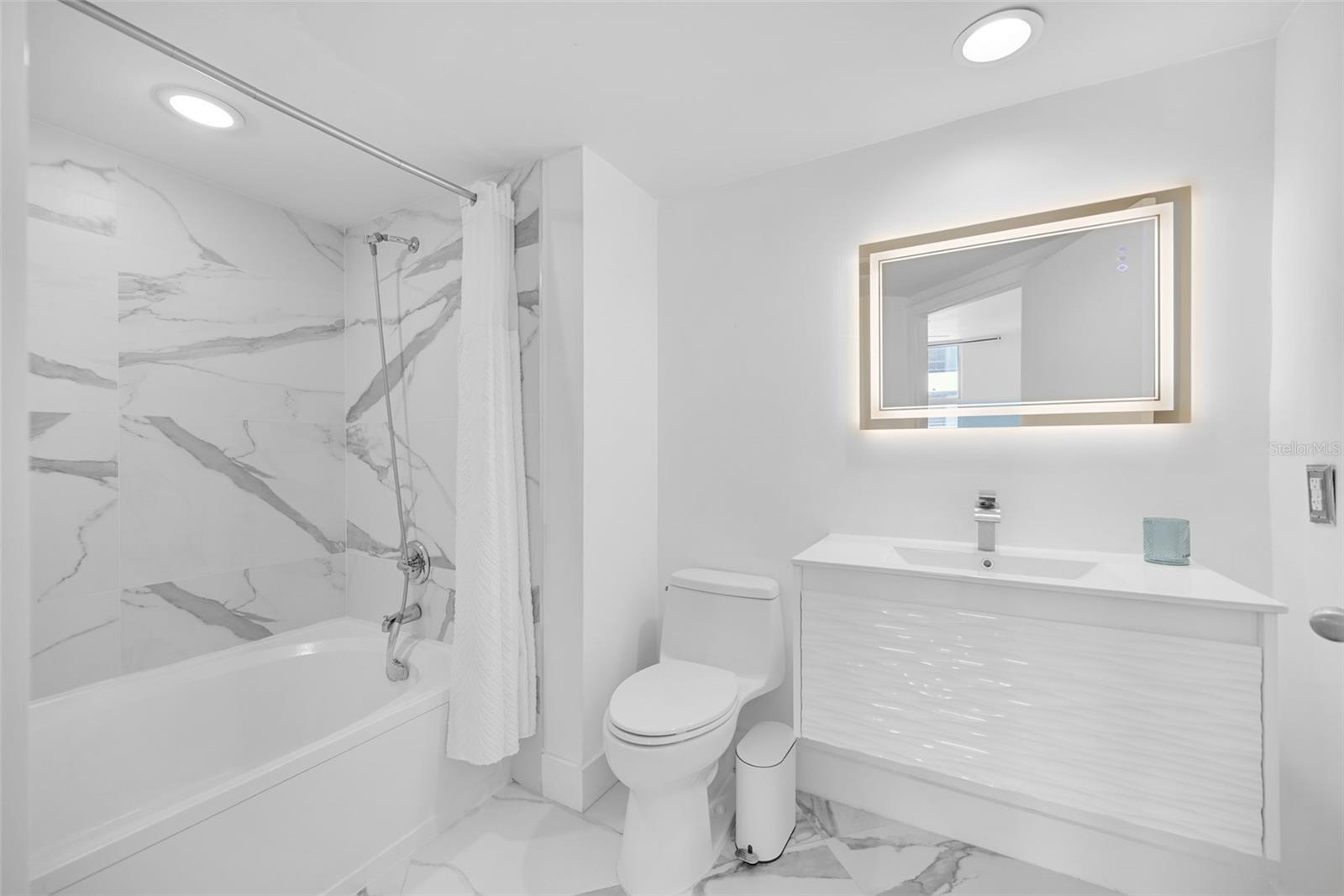 9201 COLLINS AVE #821, SURFSIDE, FL, 33154
