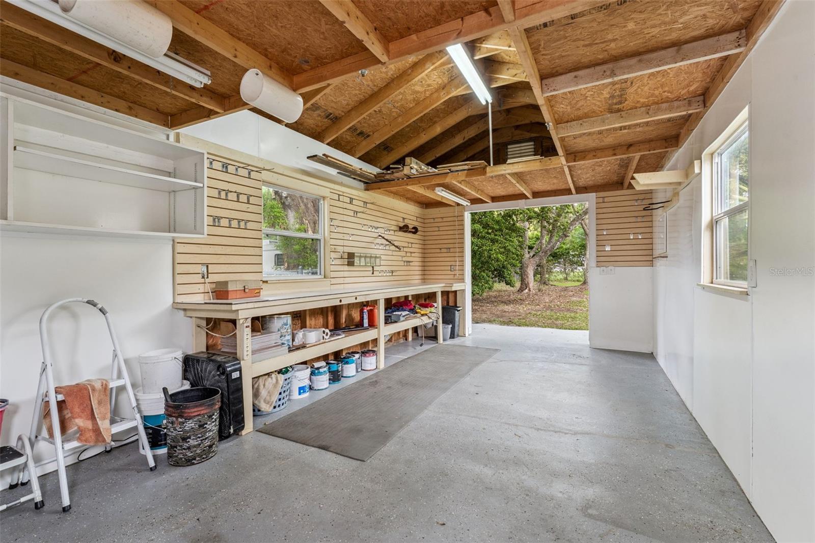 1221 LAKE DOWNEY DR, ORLANDO, FL, 32825