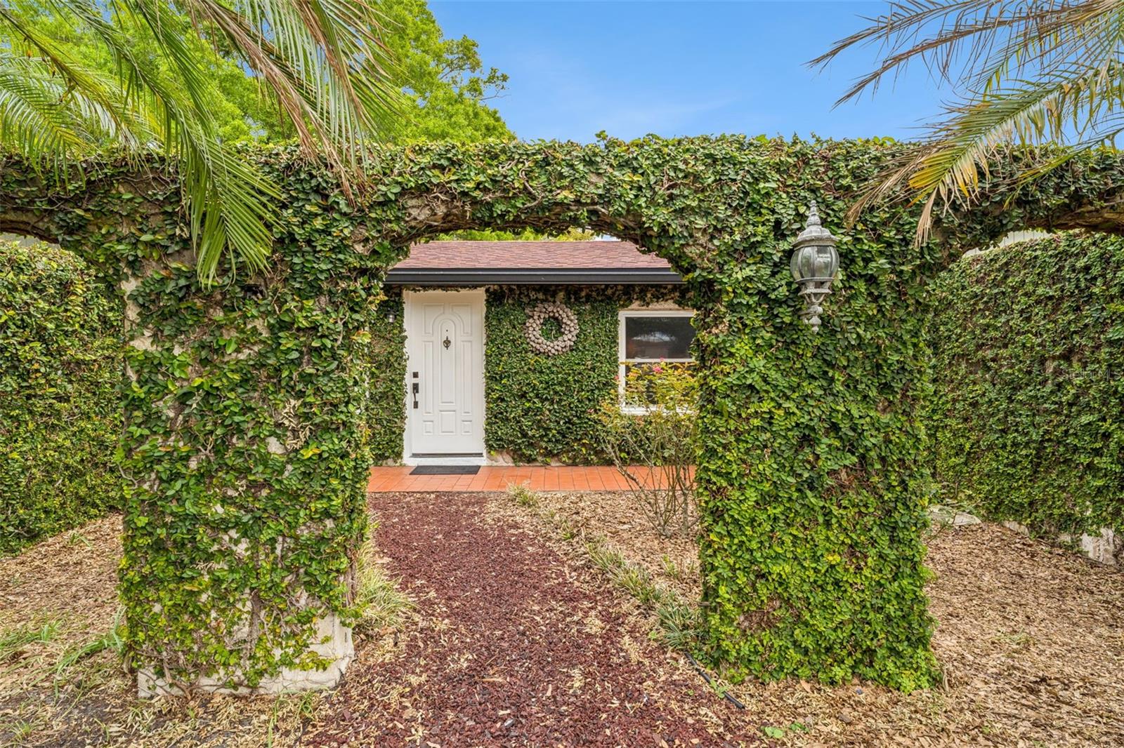 1221 LAKE DOWNEY DR, ORLANDO, FL, 32825