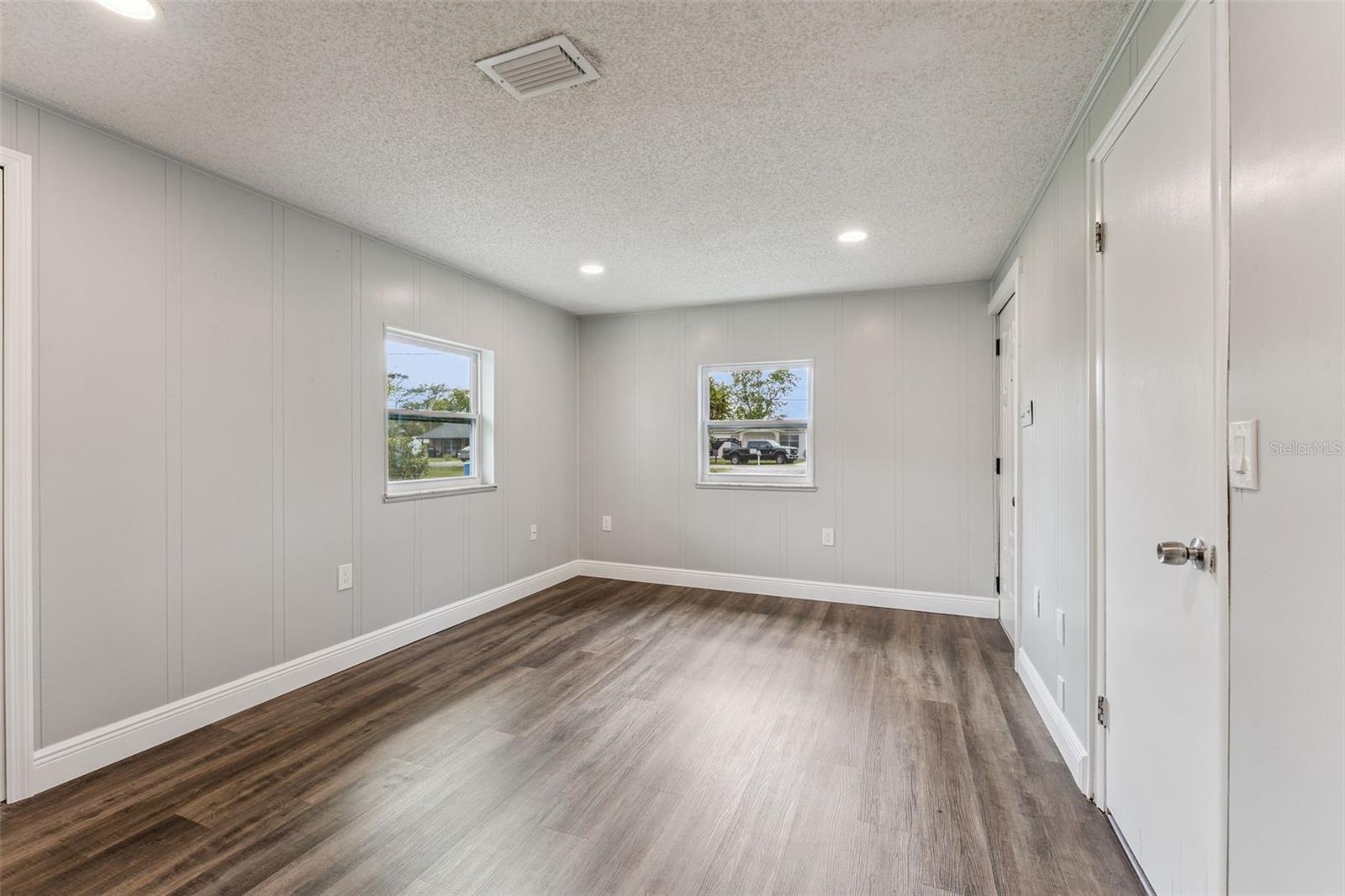 1221 LAKE DOWNEY DR, ORLANDO, FL, 32825