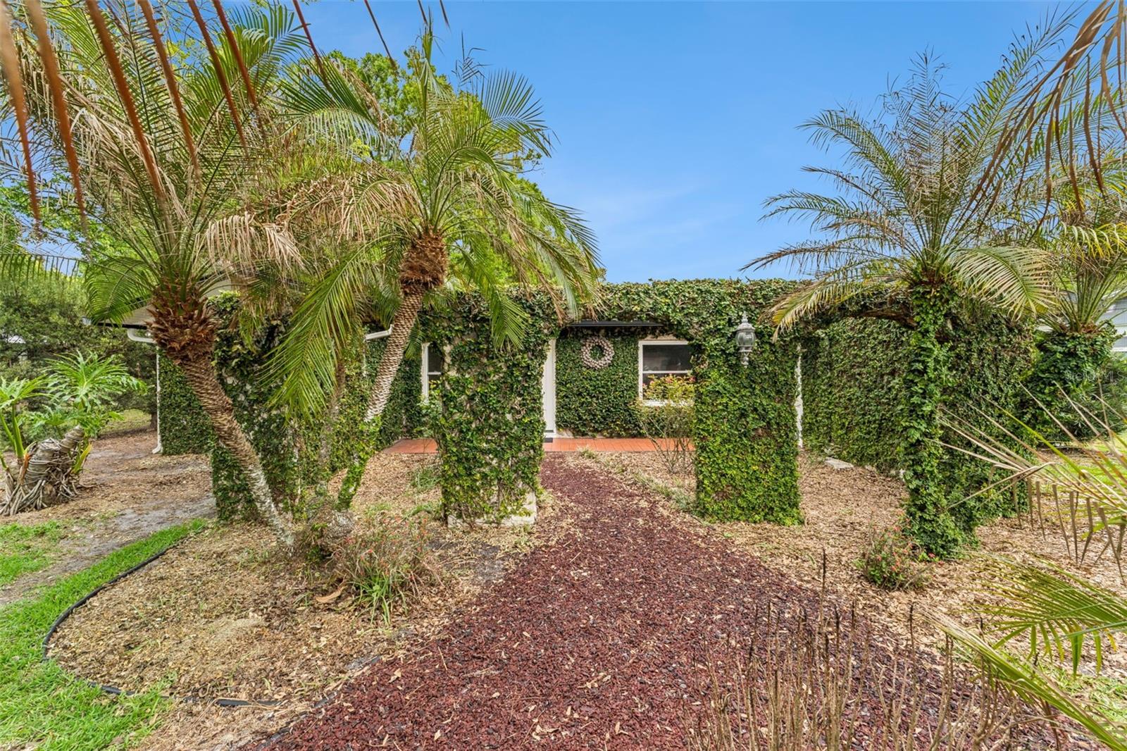 1221 LAKE DOWNEY DR, ORLANDO, FL, 32825