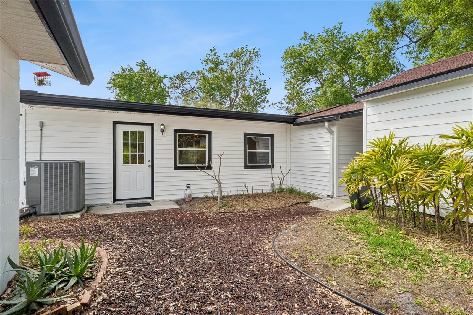 1221 LAKE DOWNEY DR, ORLANDO, FL, 32825