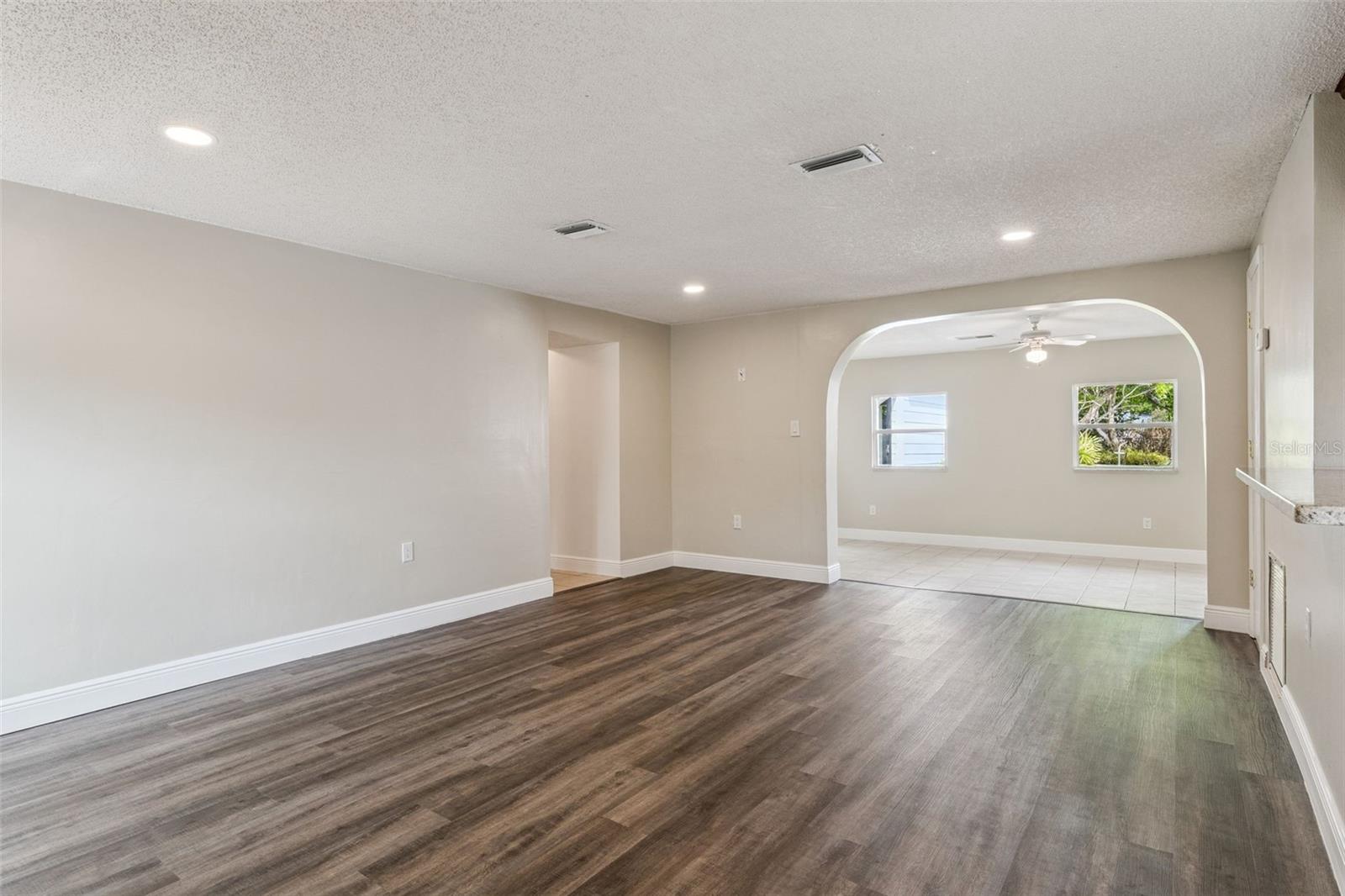 1221 LAKE DOWNEY DR, ORLANDO, FL, 32825