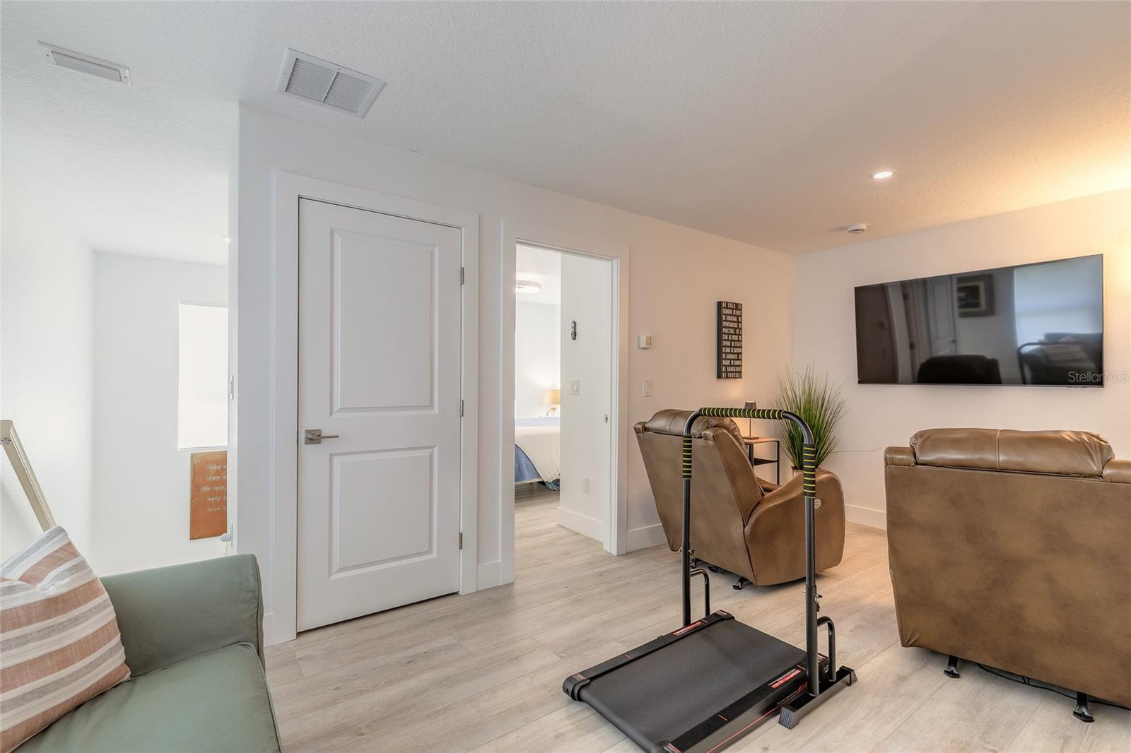 68 GLENVIEW AVE, PONCE INLET, FL, 32127