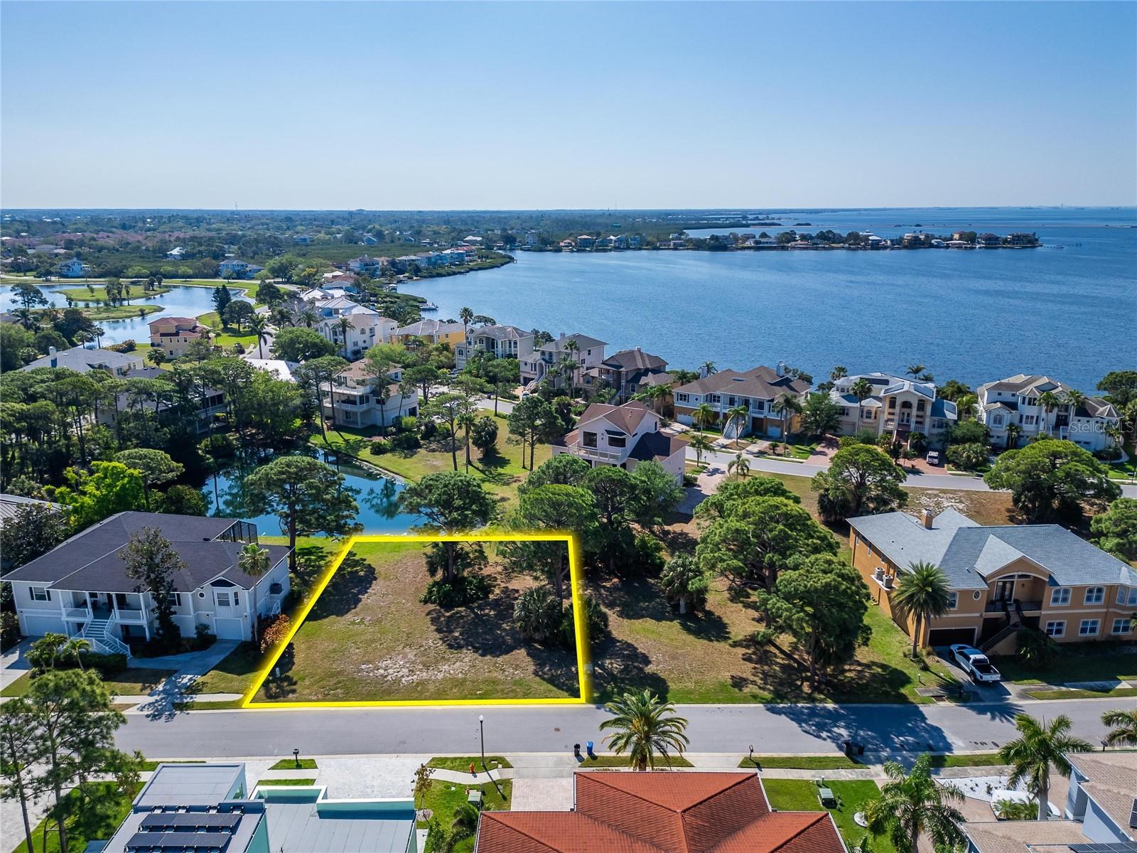 HARBOUR WATCH CIR, TARPON SPRINGS, FL, 34689