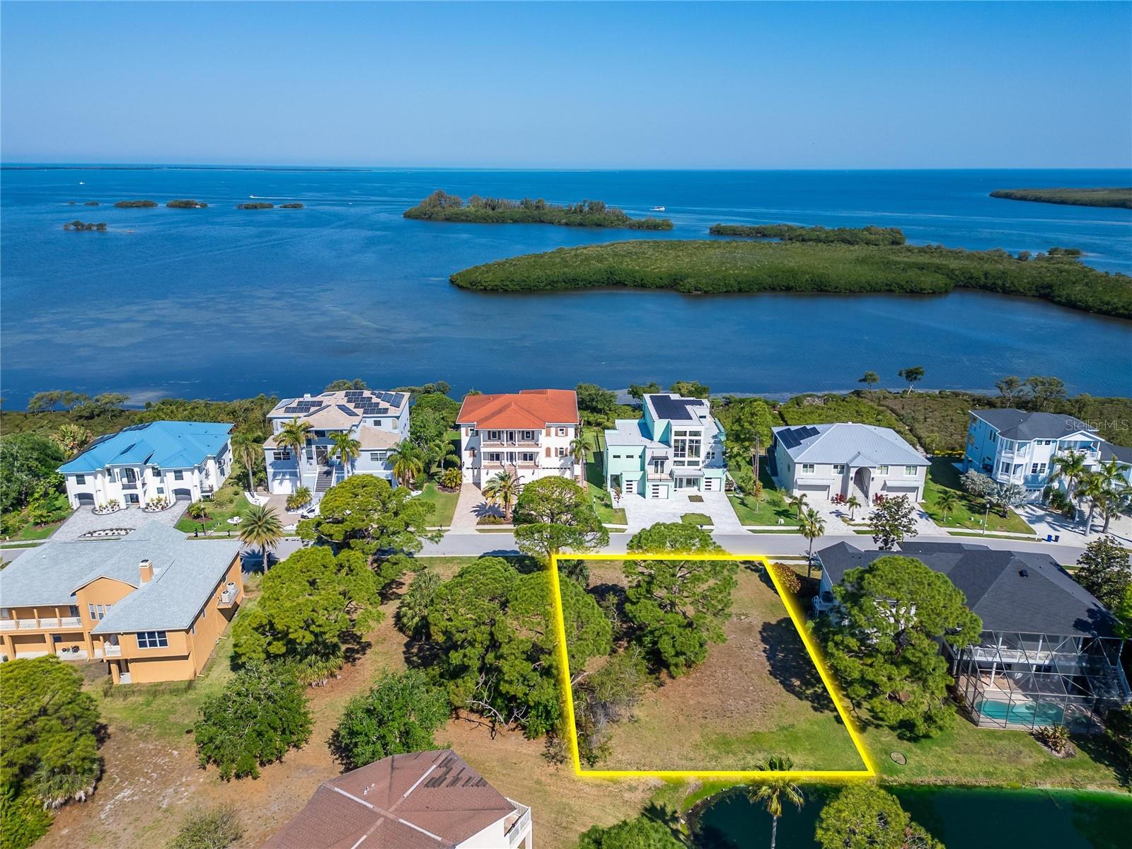 HARBOUR WATCH CIR, TARPON SPRINGS, FL, 34689
