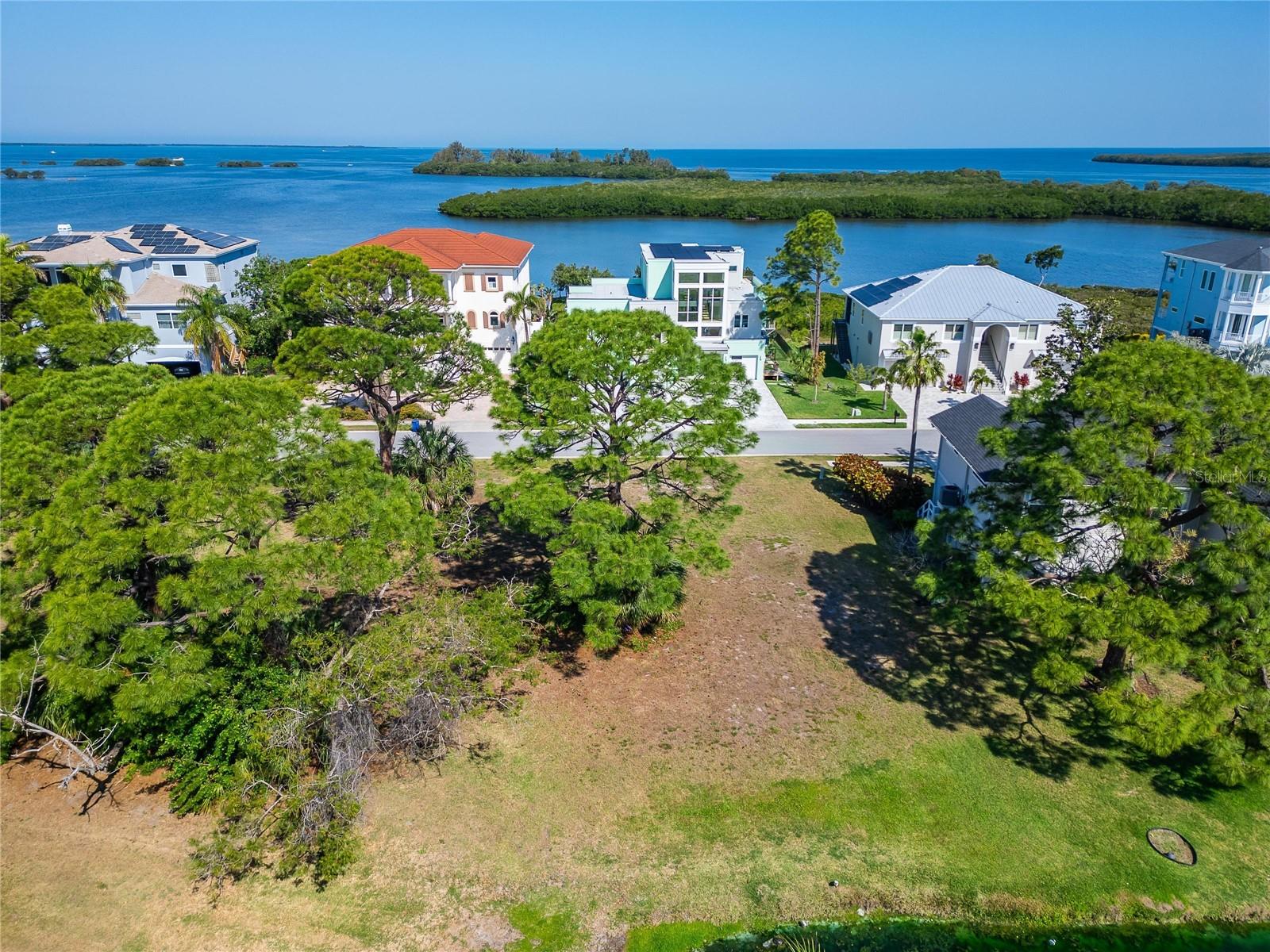 HARBOUR WATCH CIR, TARPON SPRINGS, FL, 34689