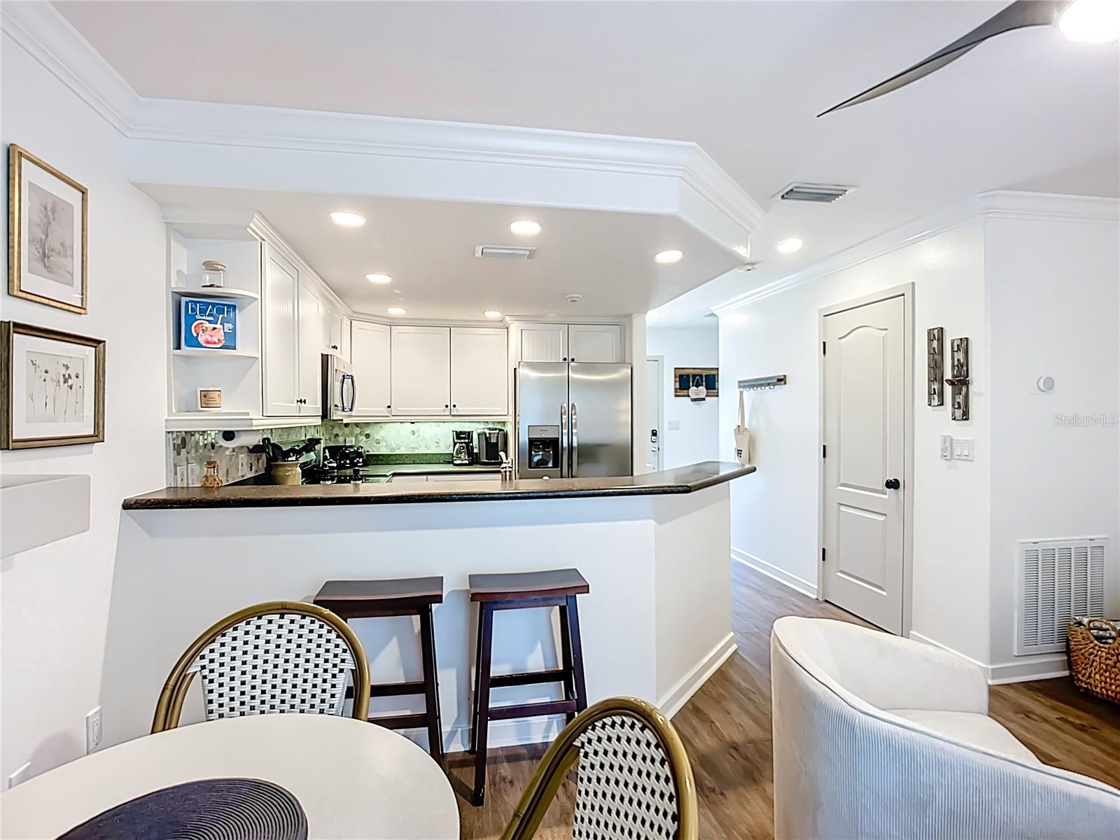 3100 GULF DR #2, HOLMES BEACH, FL, 34217
