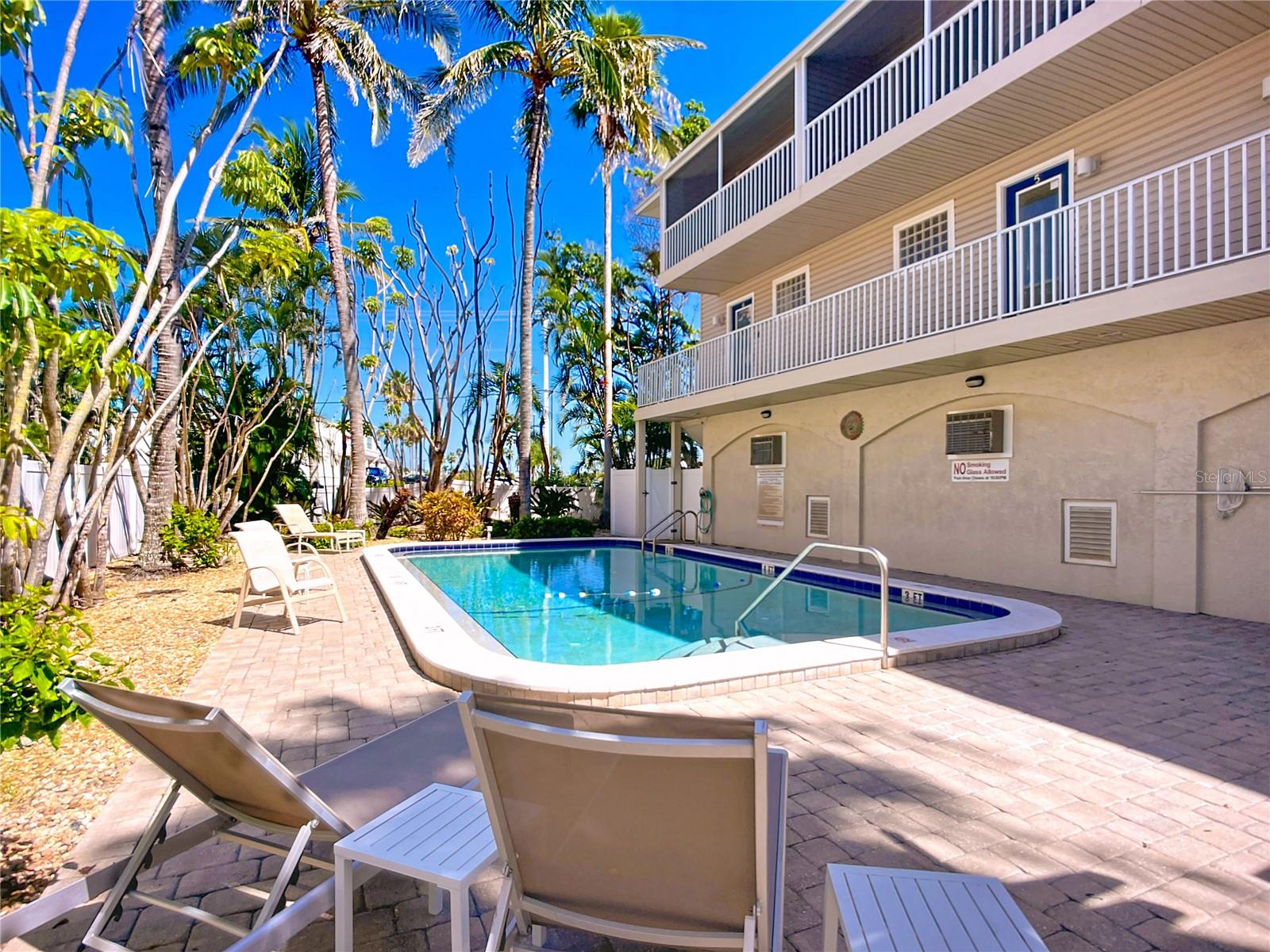 3100 GULF DR #2, HOLMES BEACH, FL, 34217