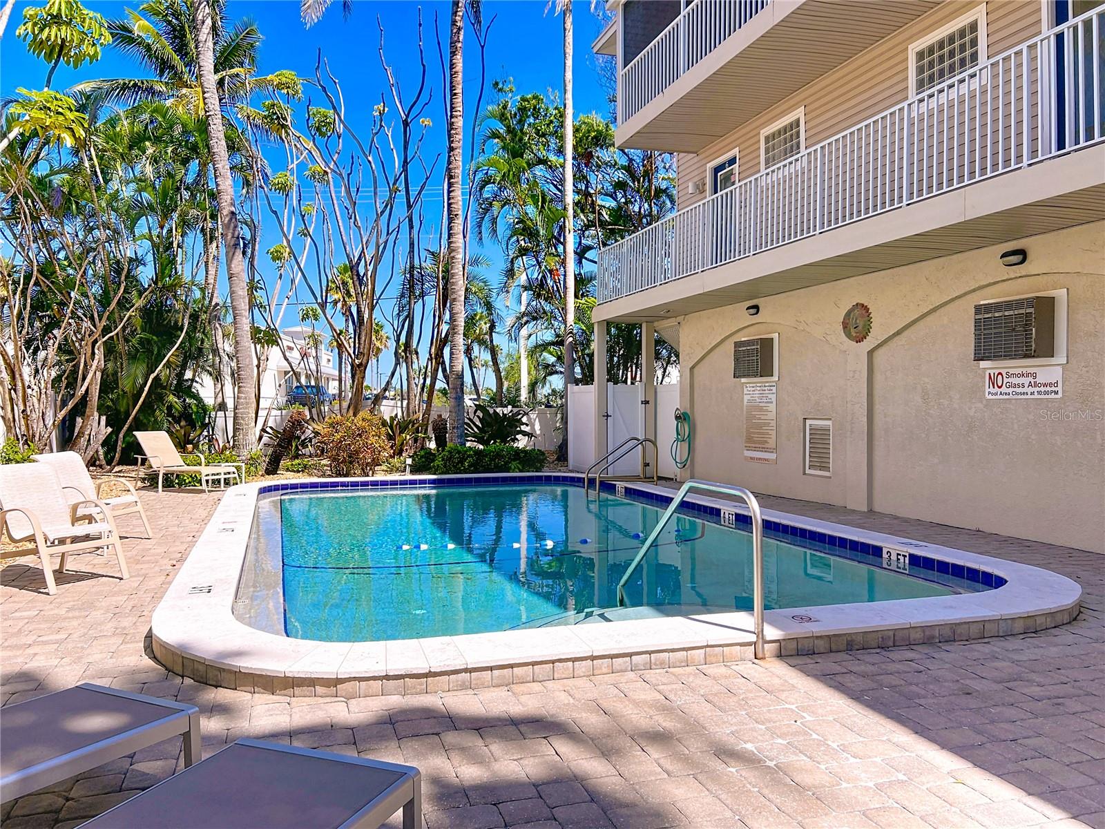 3100 GULF DR #2, HOLMES BEACH, FL, 34217