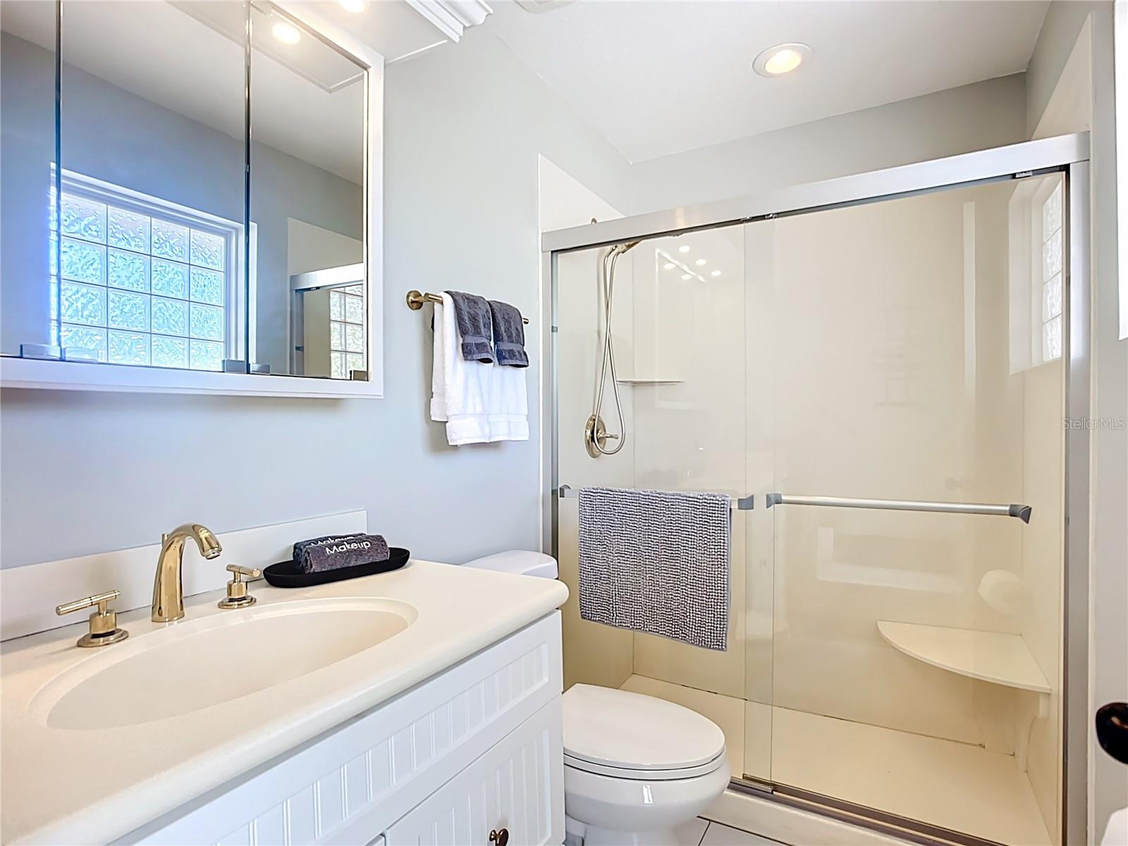3100 GULF DR #2, HOLMES BEACH, FL, 34217