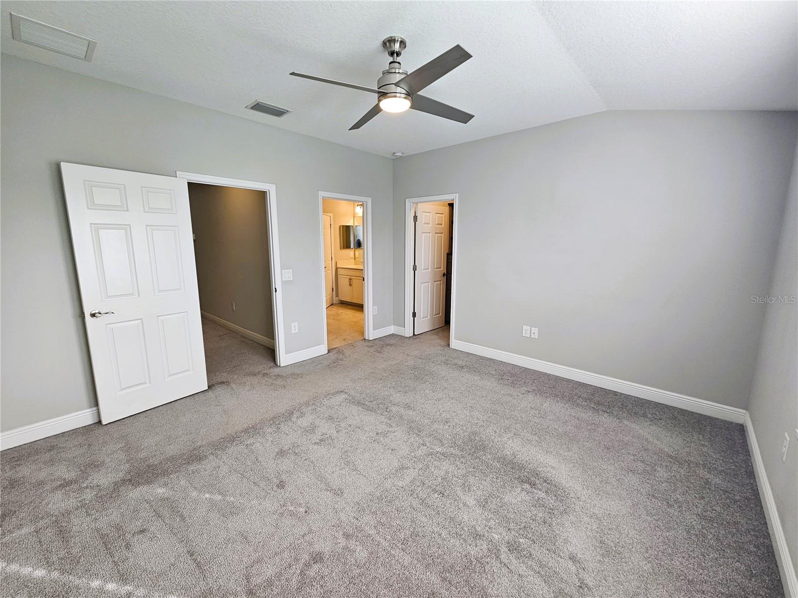30219 SOUTHWELL LN, WESLEY CHAPEL, FL, 33543