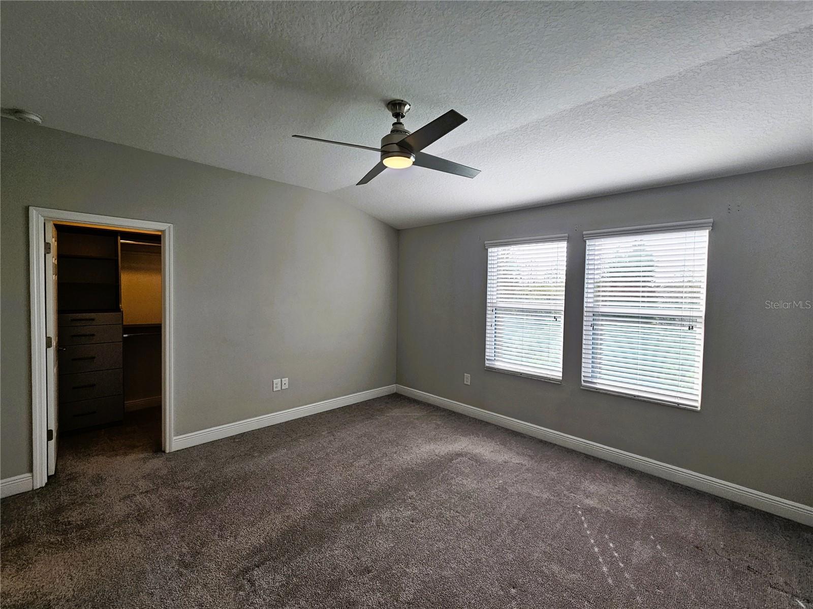 30219 SOUTHWELL LN, WESLEY CHAPEL, FL, 33543