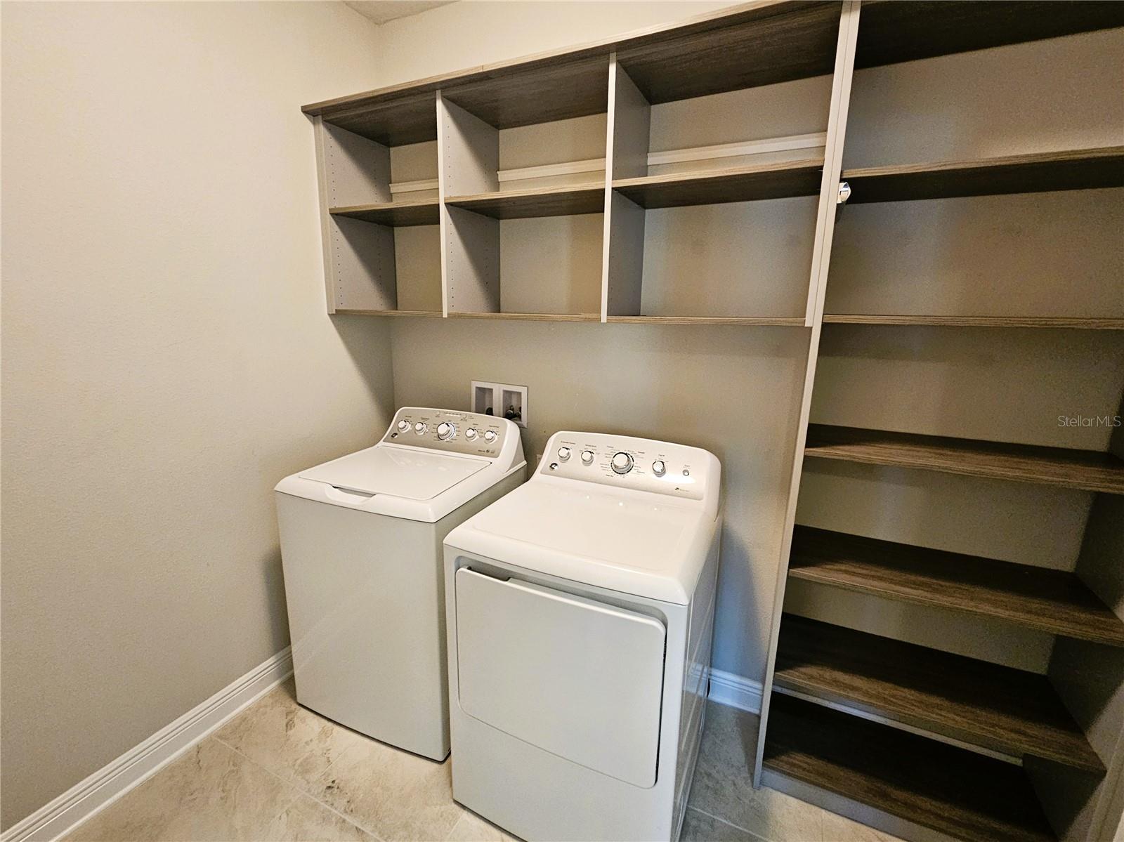 30219 SOUTHWELL LN, WESLEY CHAPEL, FL, 33543