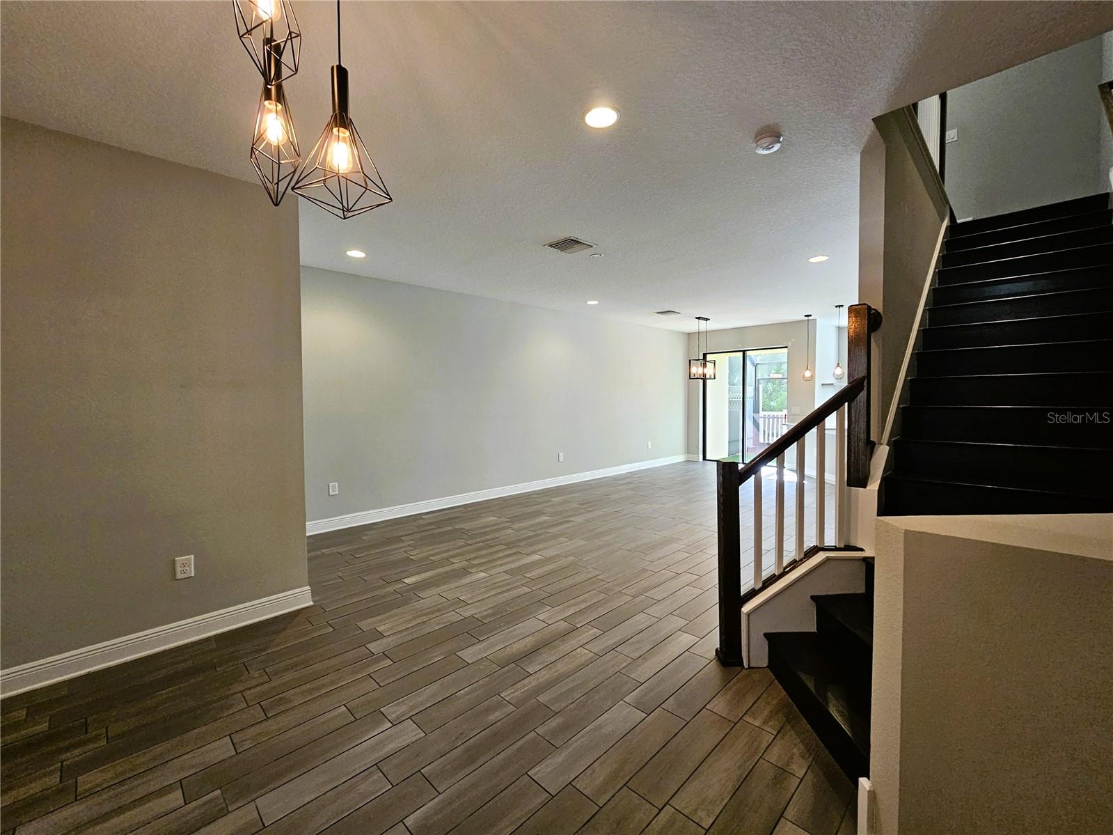 30219 SOUTHWELL LN, WESLEY CHAPEL, FL, 33543