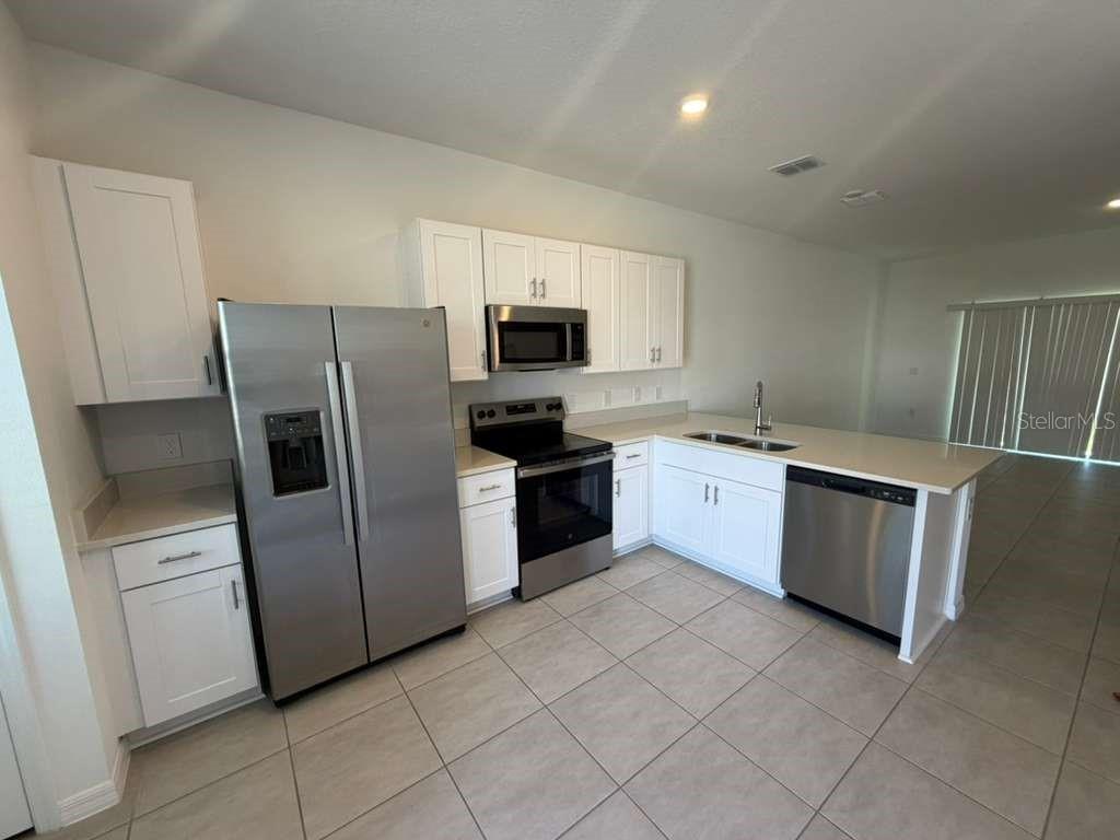2983 SKYLINE LOOP, KISSIMMEE, FL, 34758