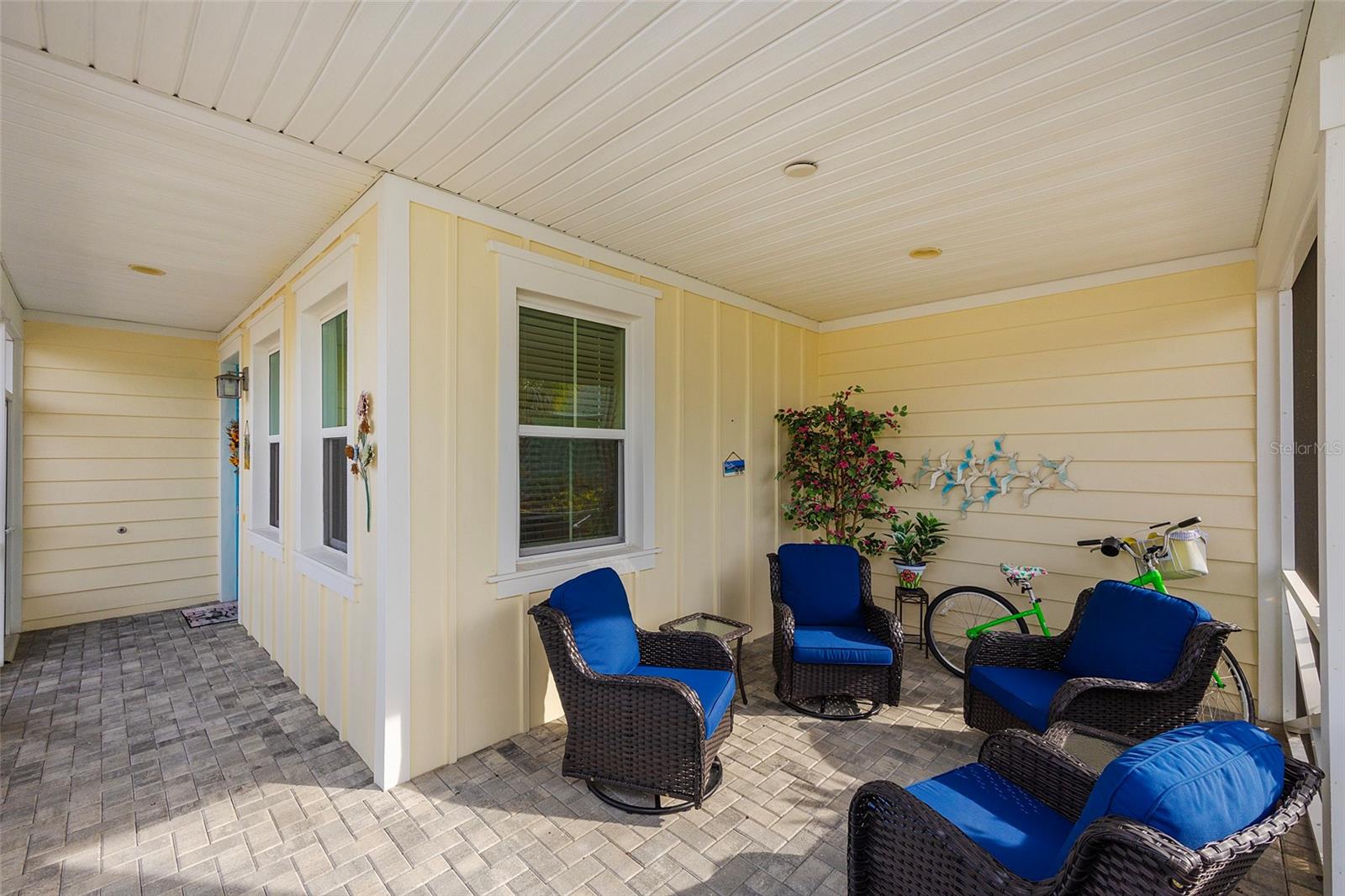 572 LANDSHARK BLVD, DAYTONA BEACH, FL, 32124
