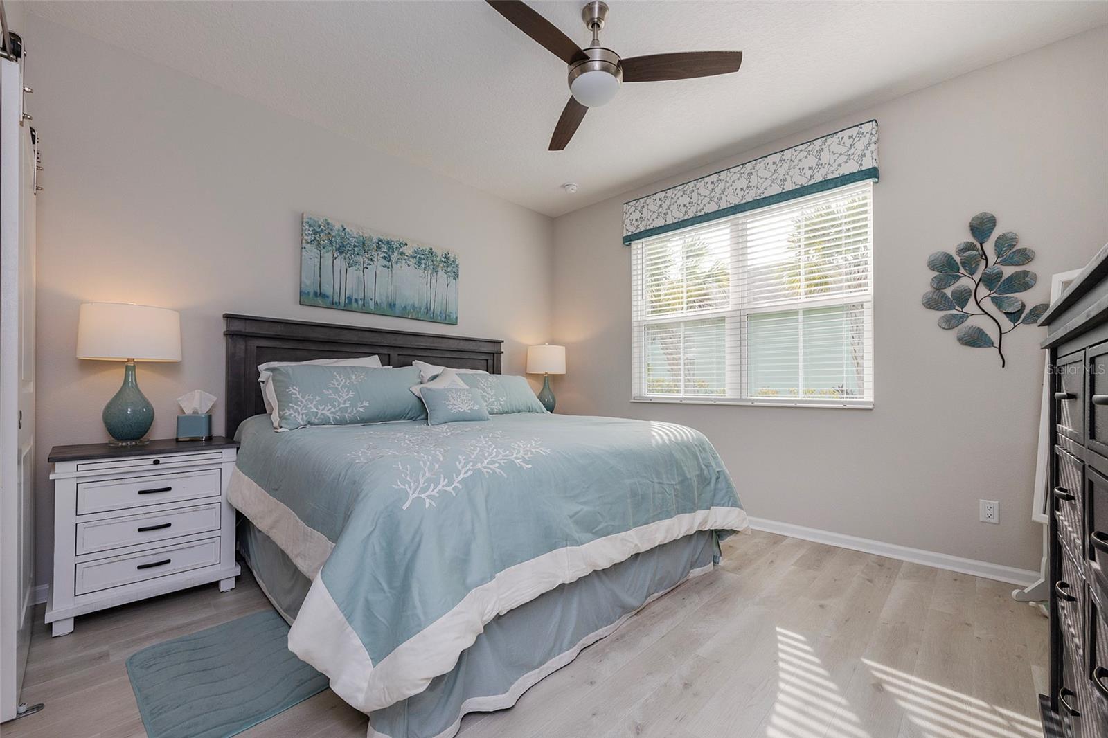 572 LANDSHARK BLVD, DAYTONA BEACH, FL, 32124