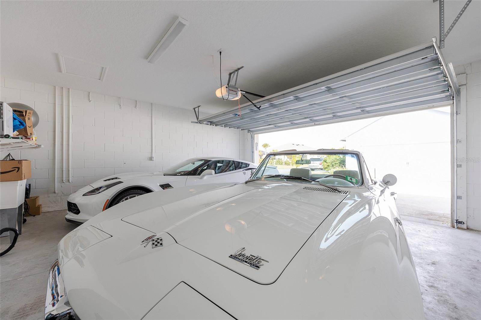 572 LANDSHARK BLVD, DAYTONA BEACH, FL, 32124