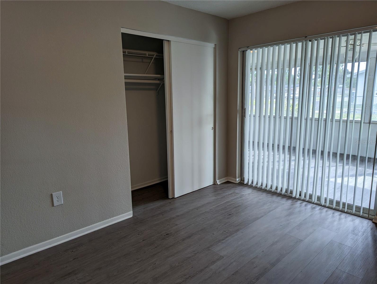 2201 24TH AVE W, BRADENTON, FL, 34205