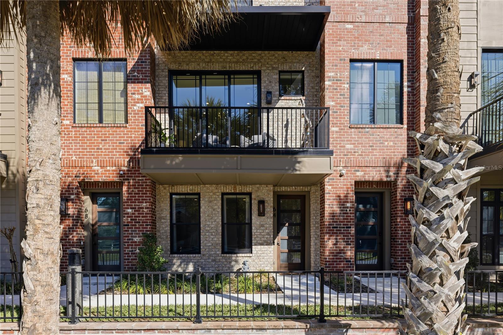 64 N PARK AVE, WINTER GARDEN, FL, 34787