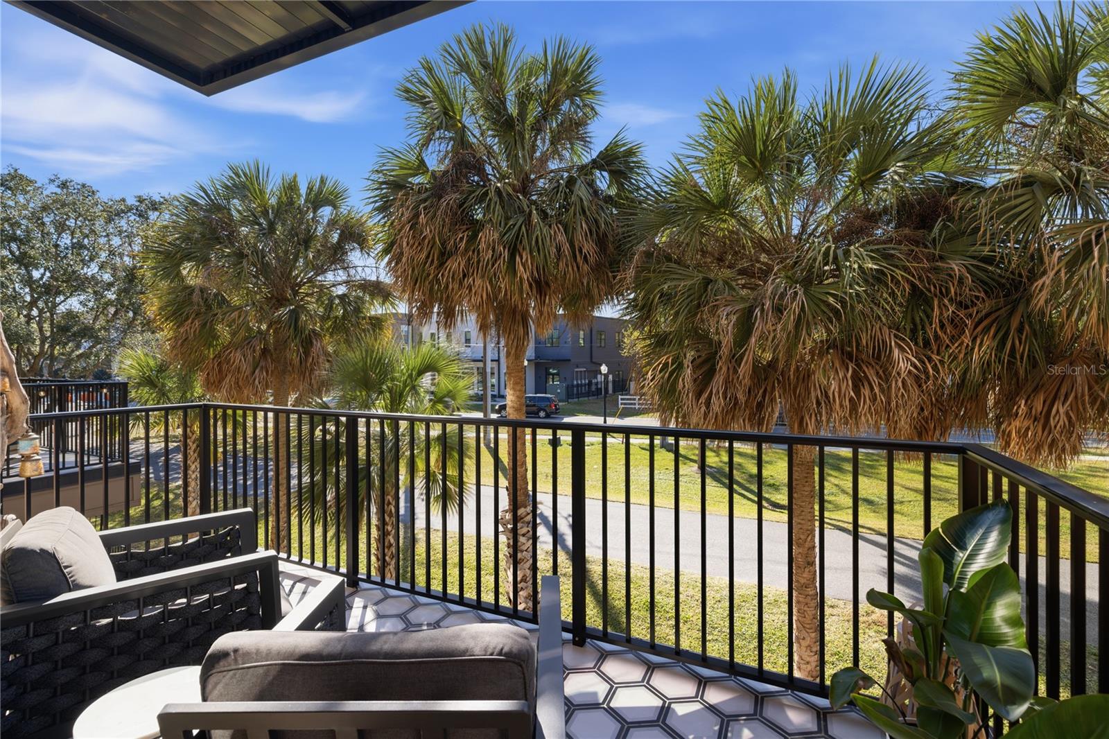 64 N PARK AVE, WINTER GARDEN, FL, 34787