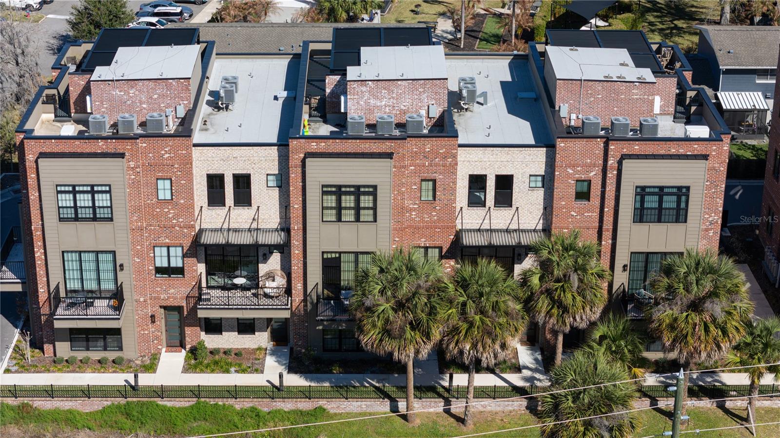 64 N PARK AVE, WINTER GARDEN, FL, 34787