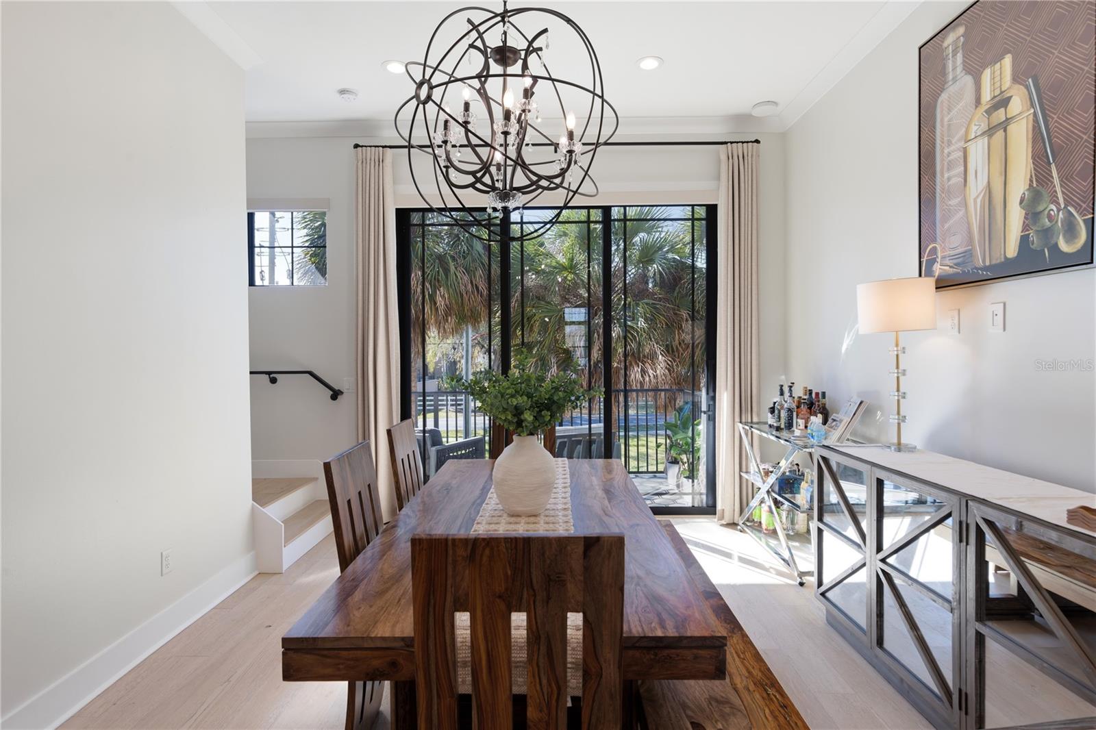 64 N PARK AVE, WINTER GARDEN, FL, 34787
