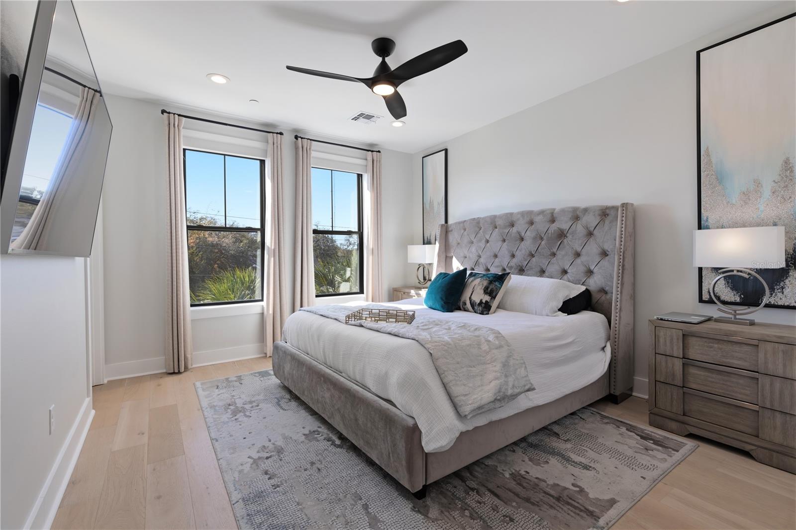 64 N PARK AVE, WINTER GARDEN, FL, 34787