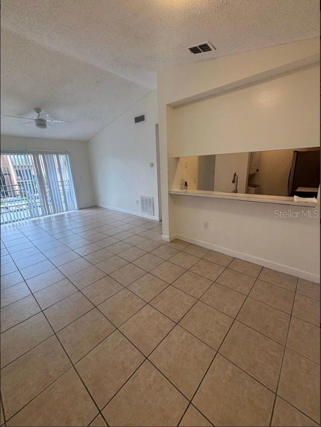 5232 VIA HACIENDA CIR #219, ORLANDO, FL, 32839