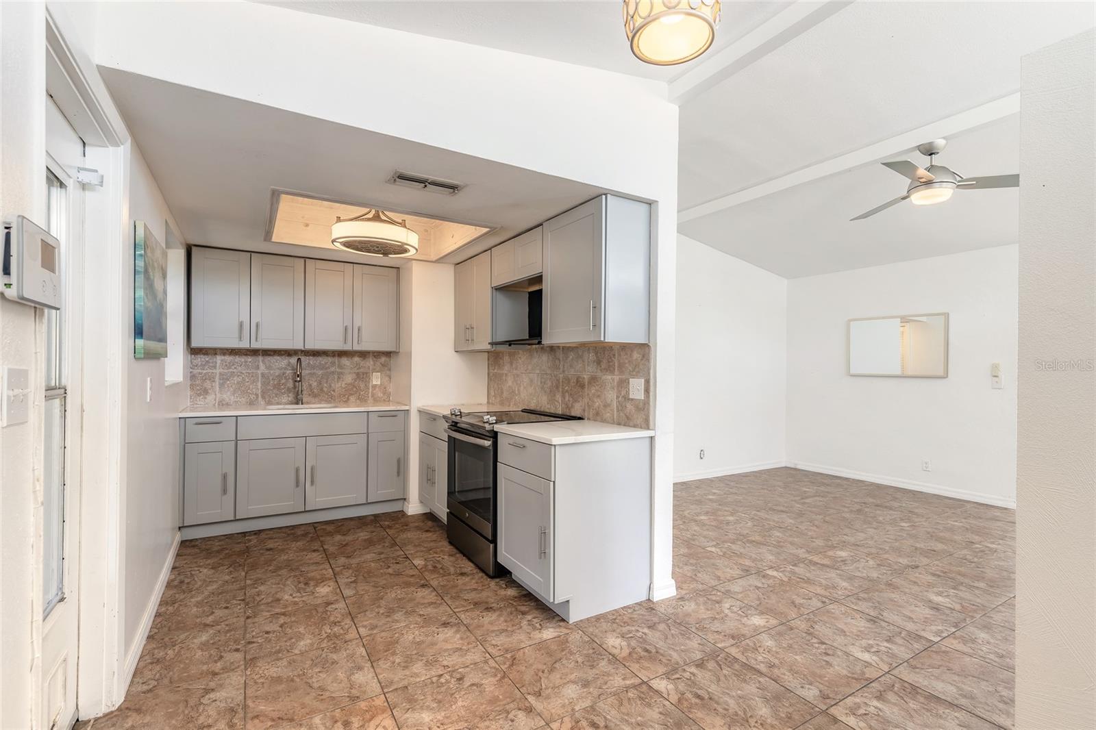 304 FOX PL, PORT ORANGE, FL, 32127