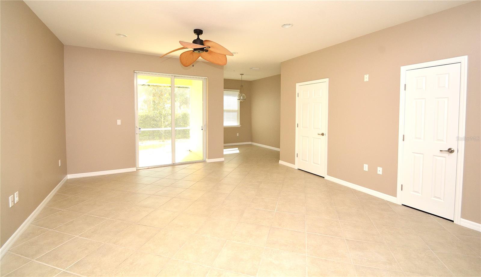 7770 MOONSTONE DR #7-104, SARASOTA, FL, 34233