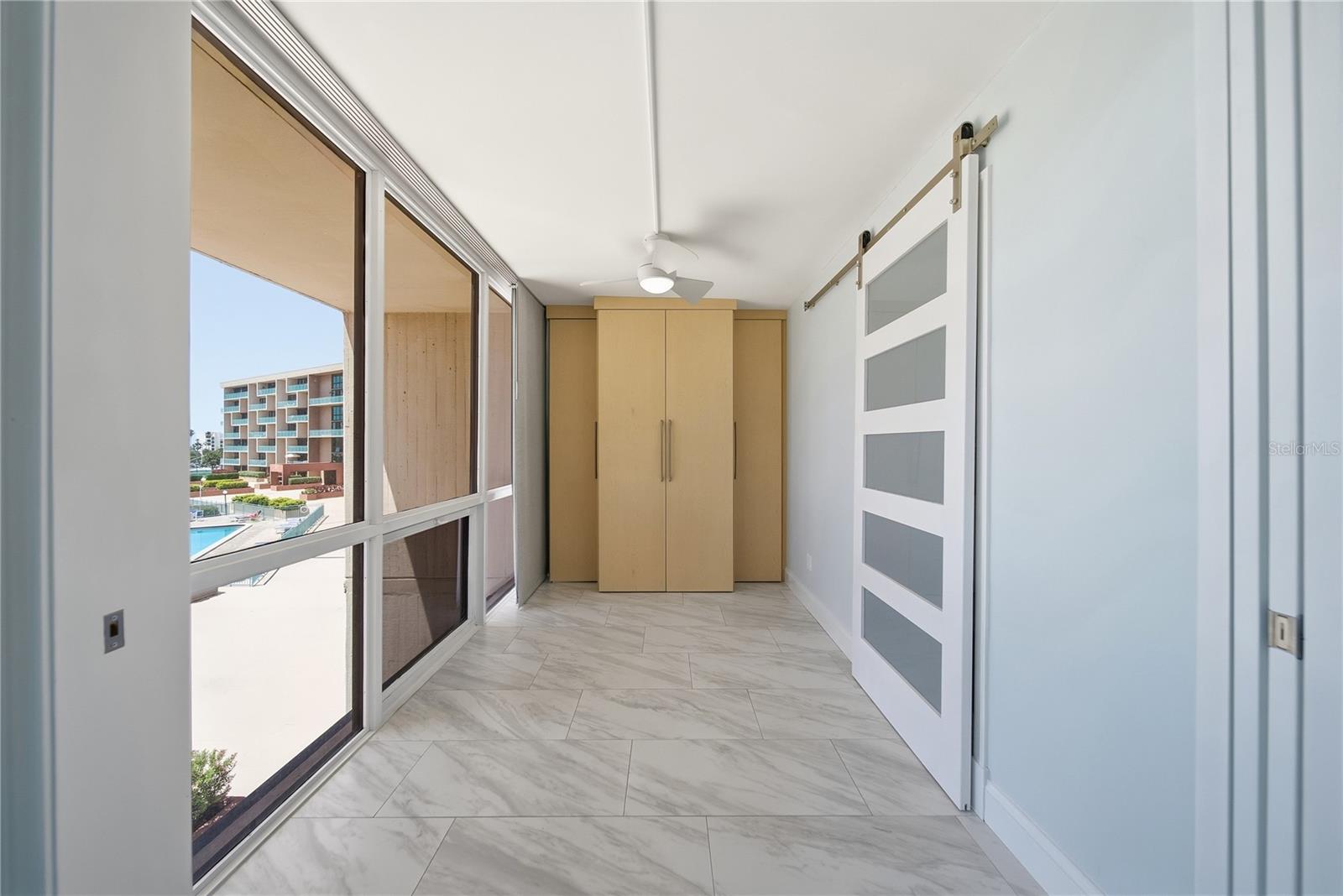 1 KEY CAPRI #306E, TREASURE ISLAND, FL, 33706