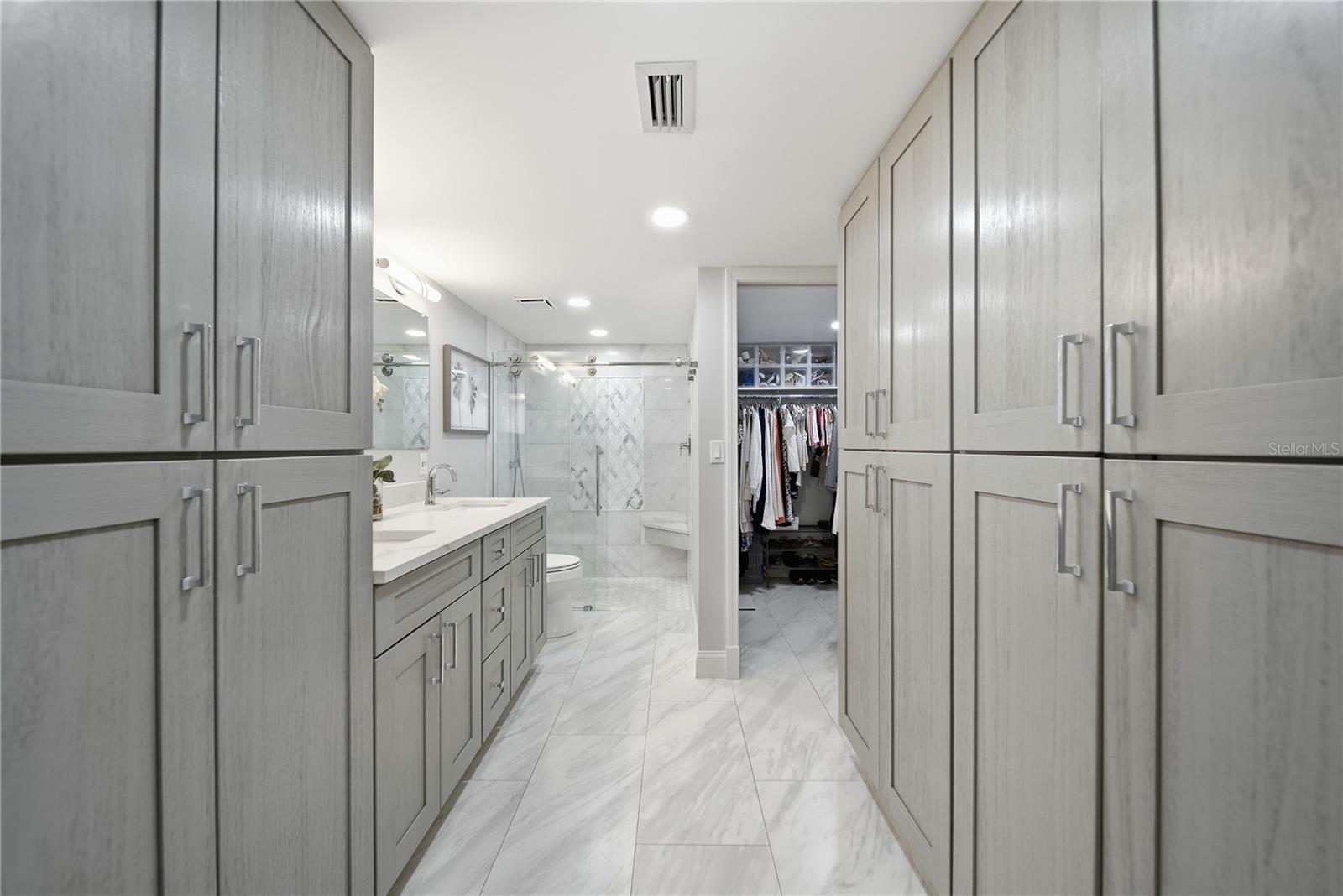 1 KEY CAPRI #306E, TREASURE ISLAND, FL, 33706