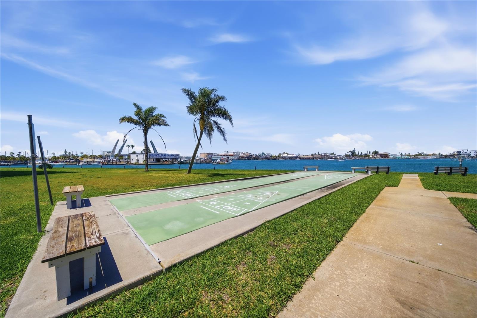 1 KEY CAPRI #306E, TREASURE ISLAND, FL, 33706